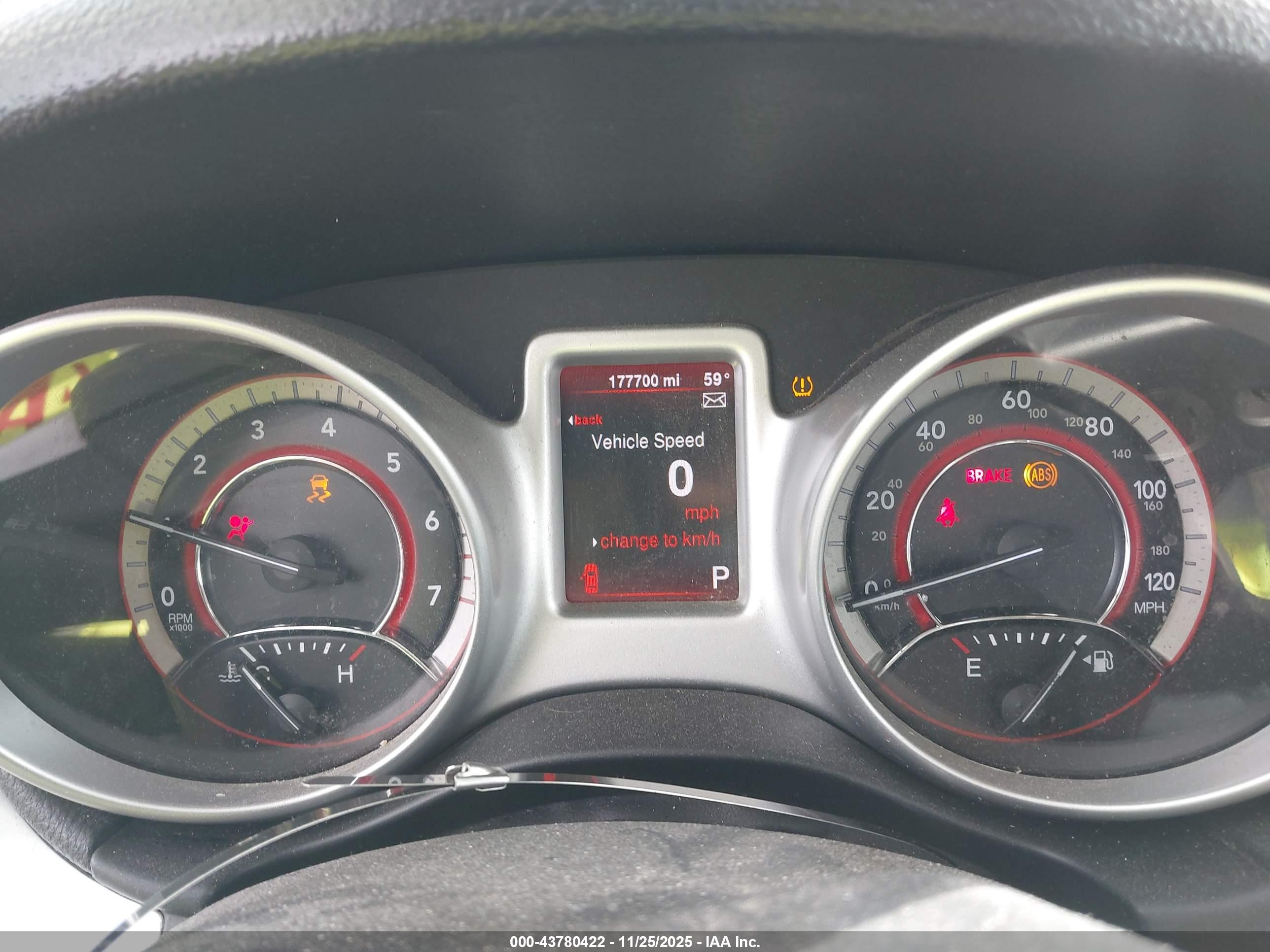 DODGE JOURNEY image 7