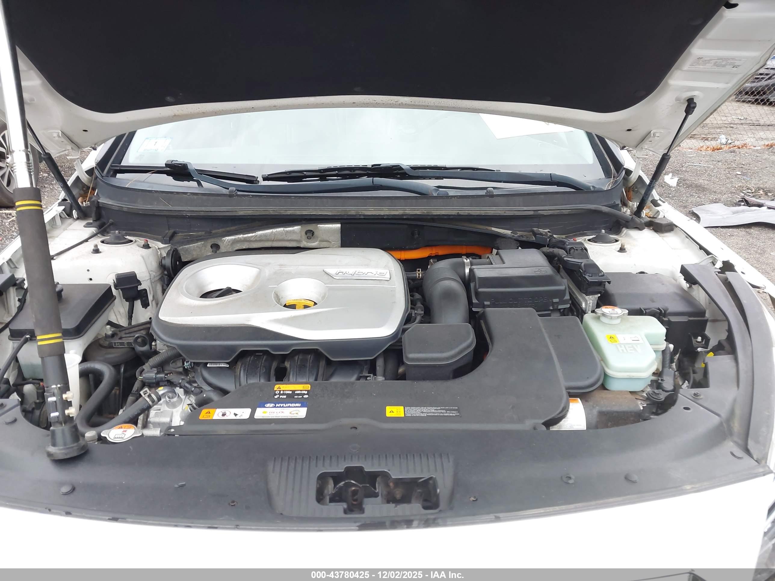 HYUNDAI SONATA image 10