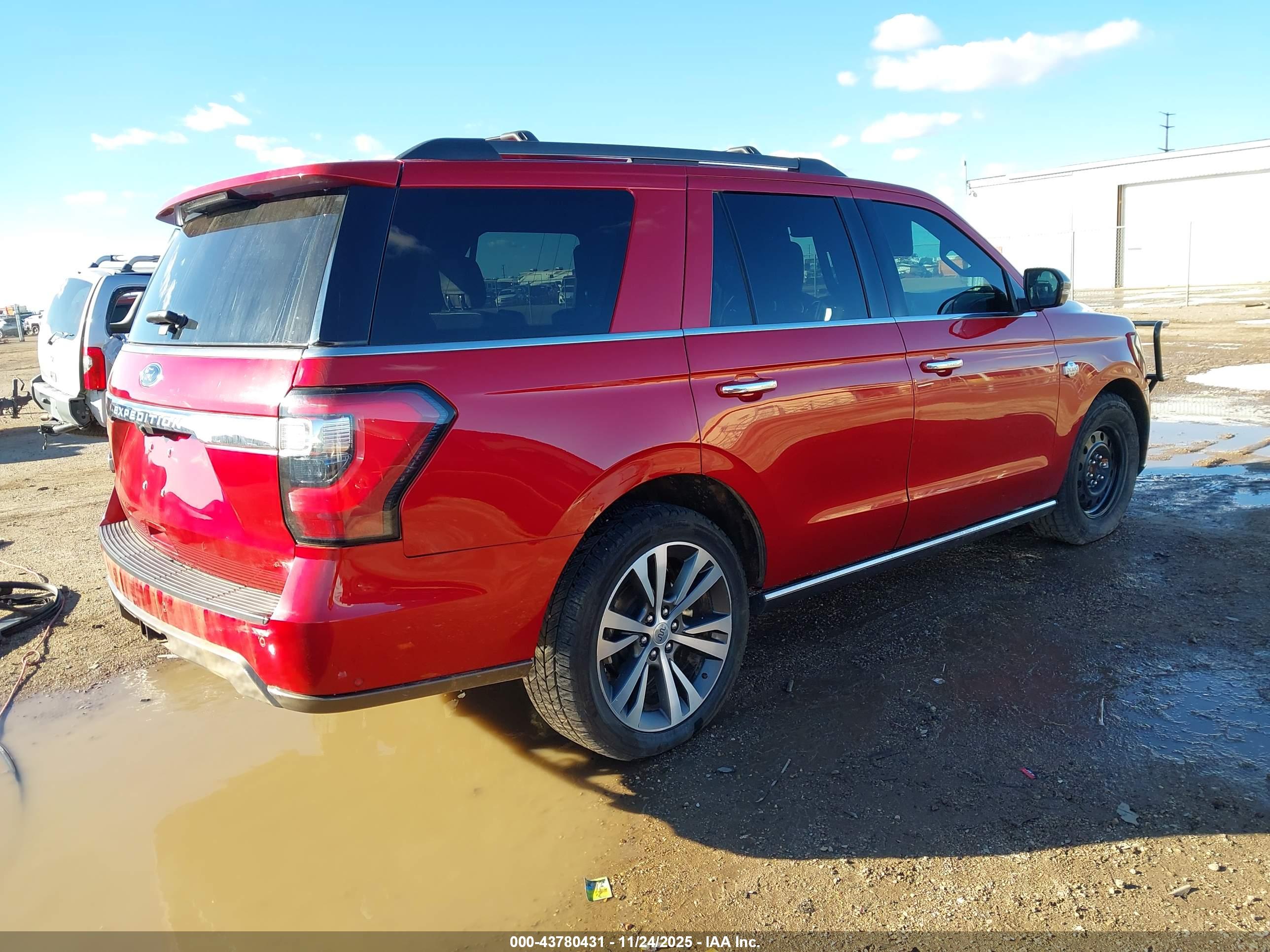 FORD EXPEDITION image 4