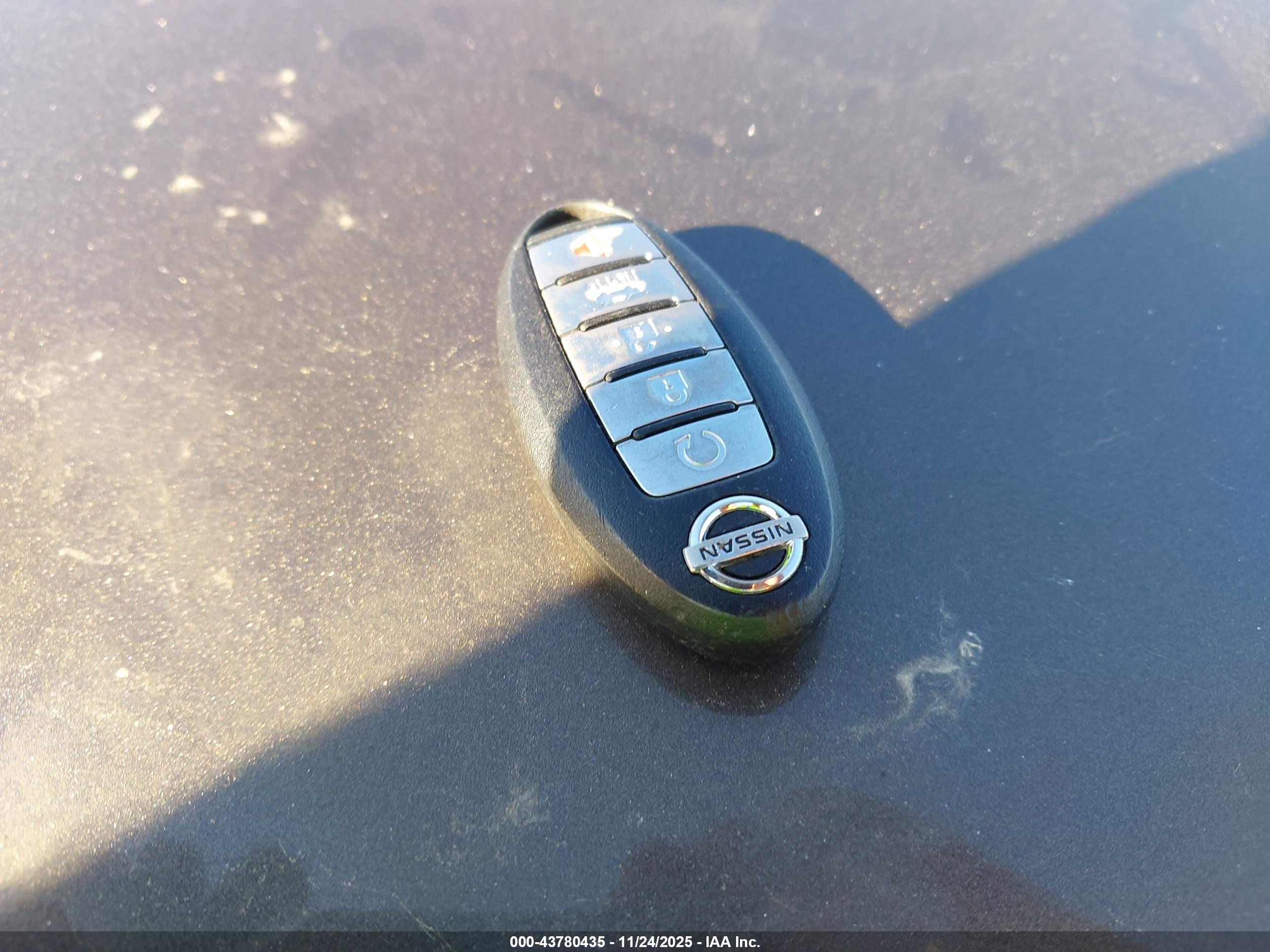 NISSAN ALTIMA image 11