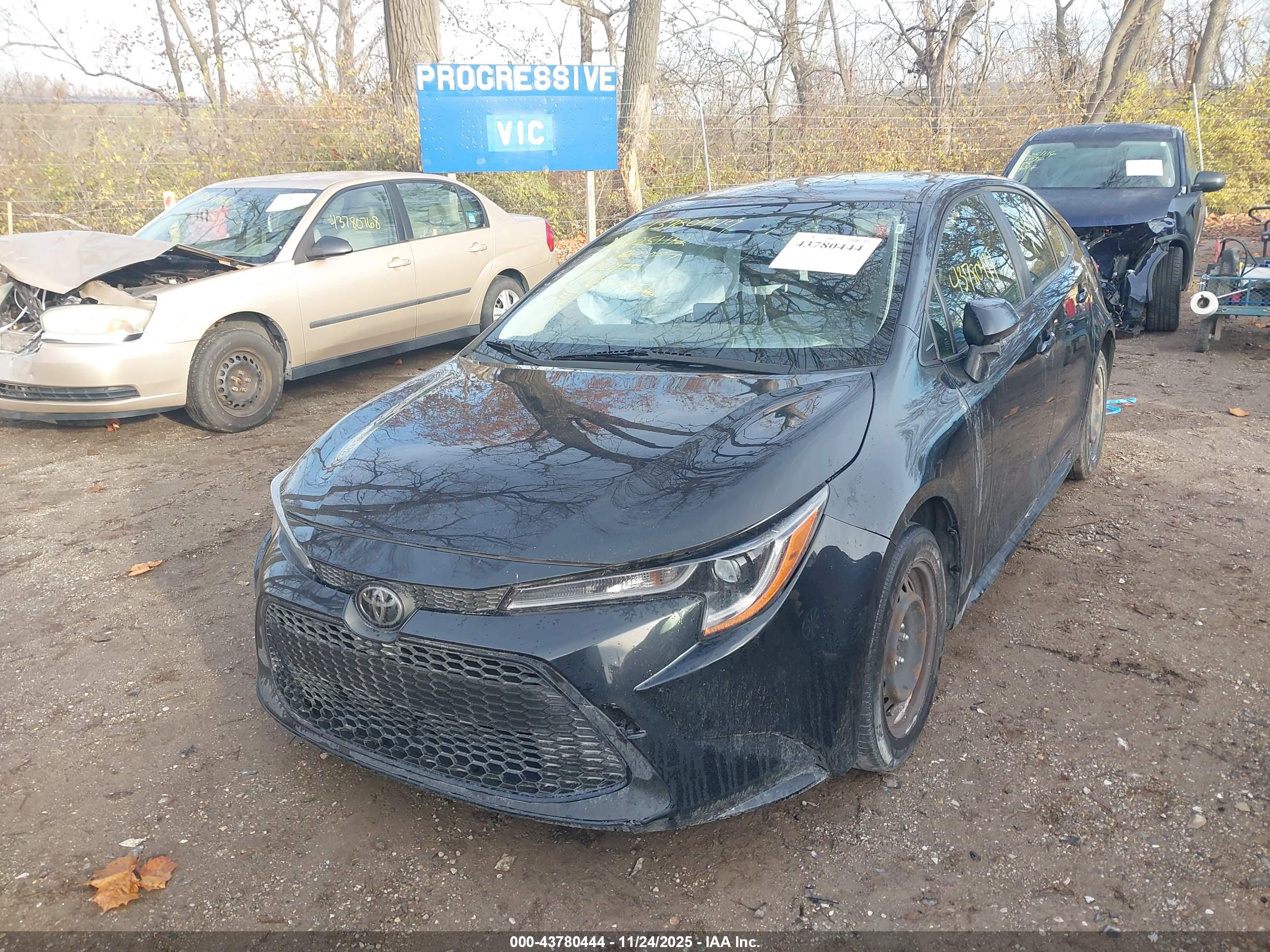 TOYOTA COROLLA image 2