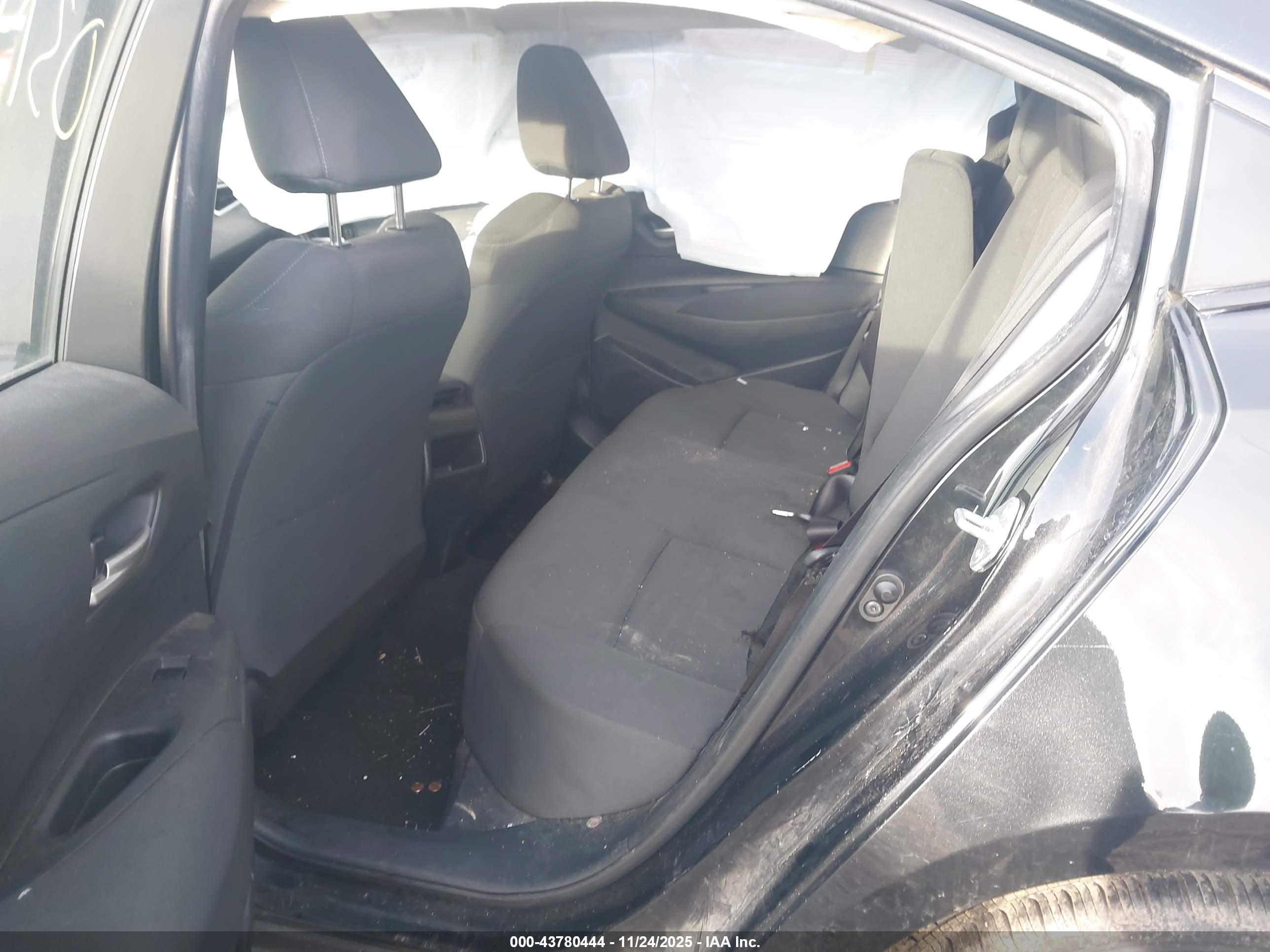 TOYOTA COROLLA image 8