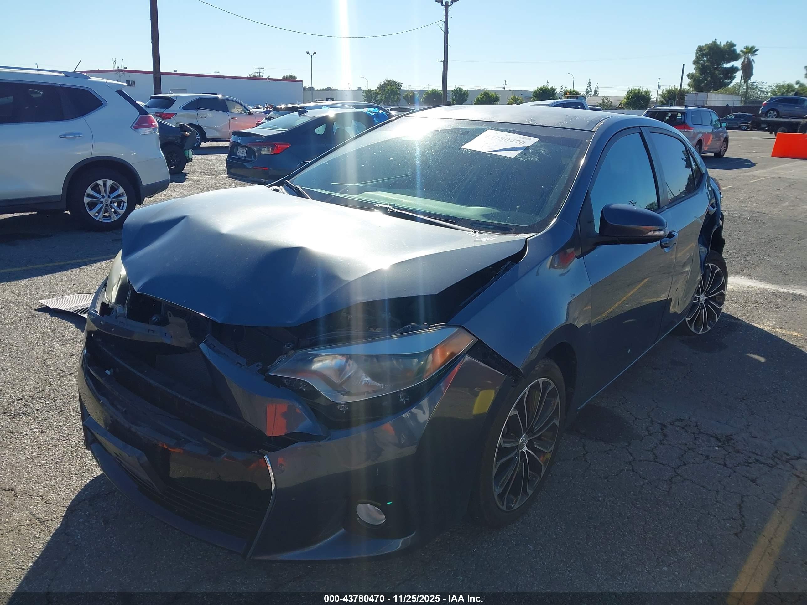 TOYOTA COROLLA image 2