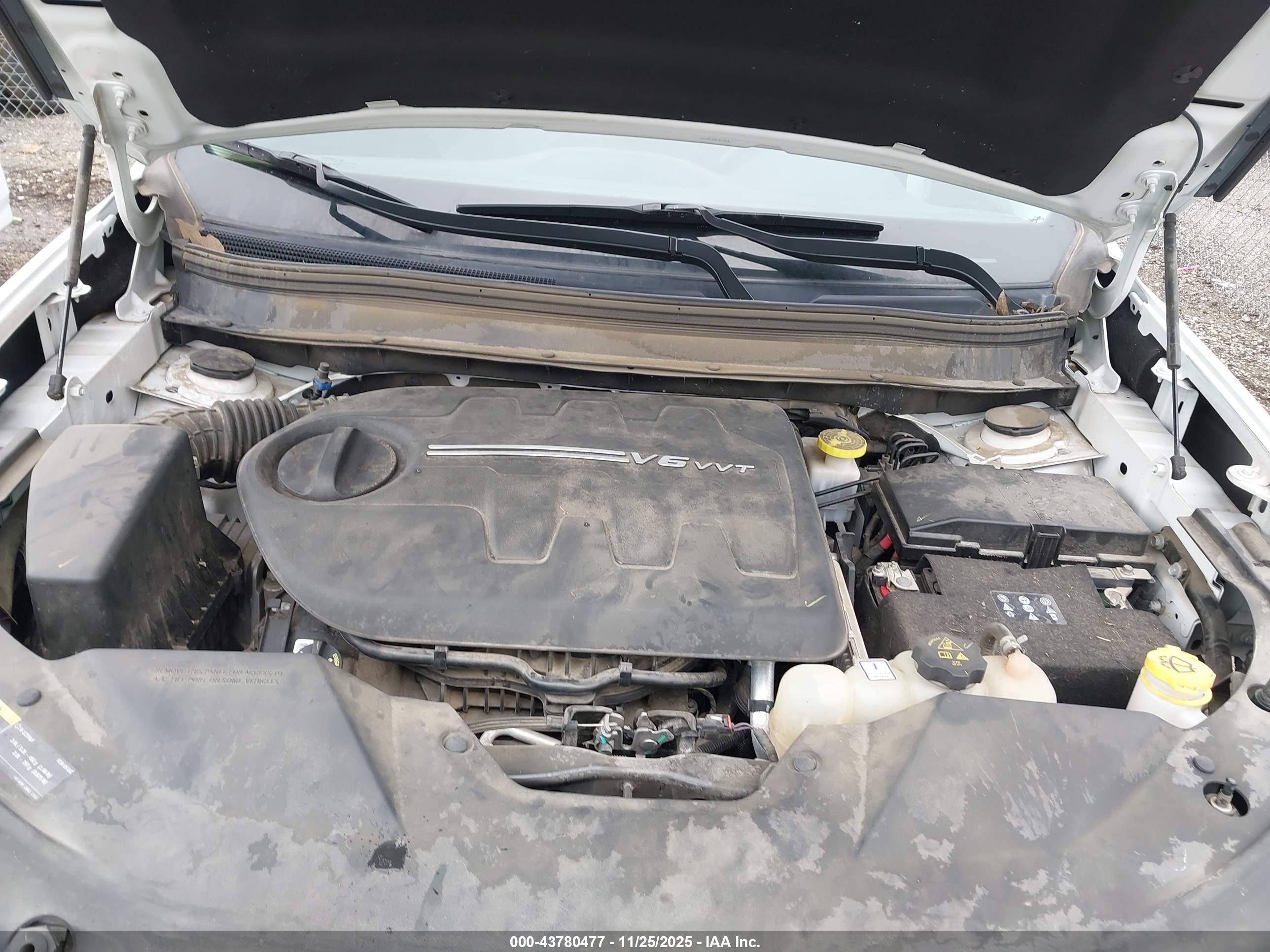 JEEP CHEROKEE image 10