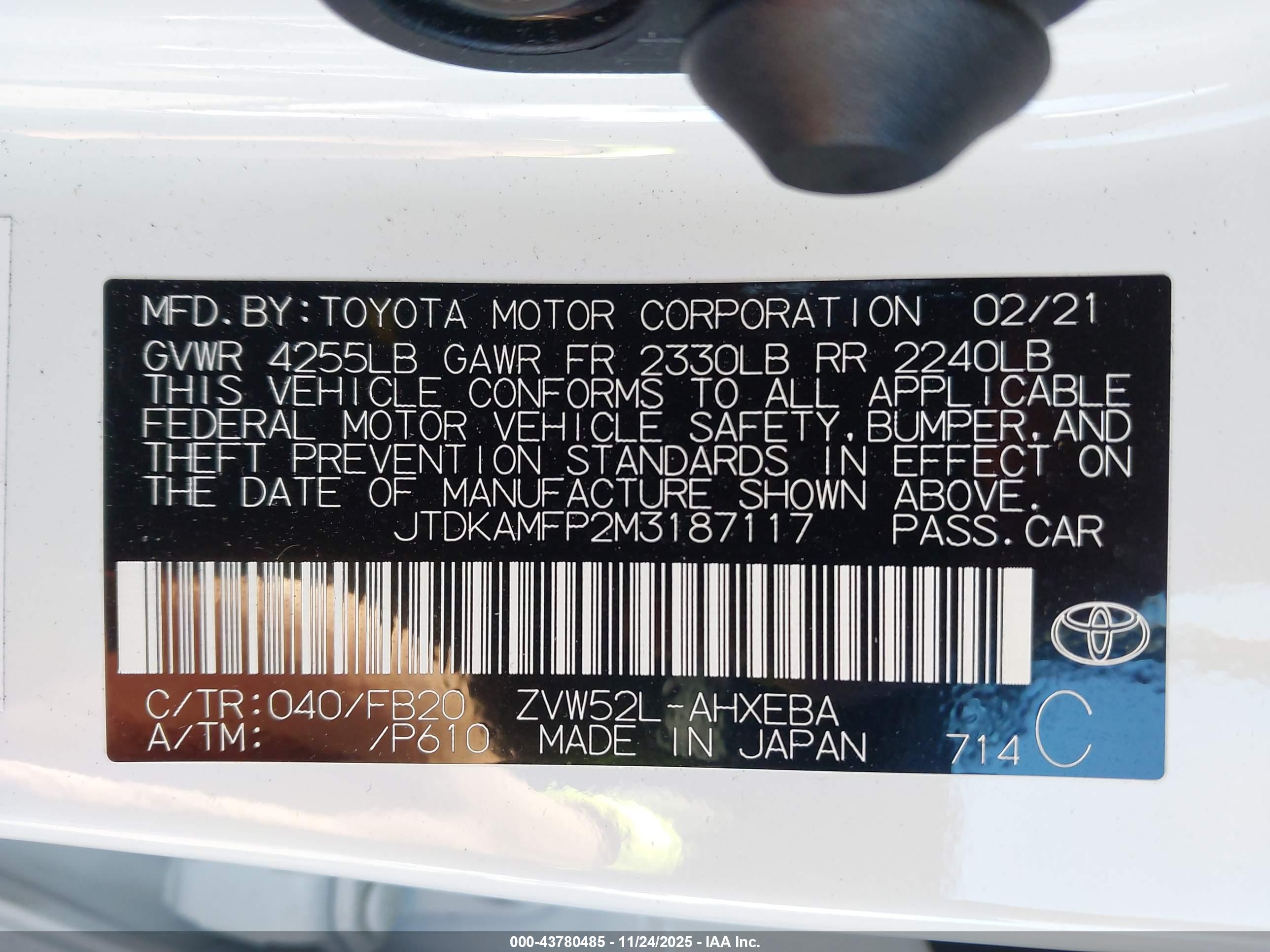 TOYOTA PRIUS image 9
