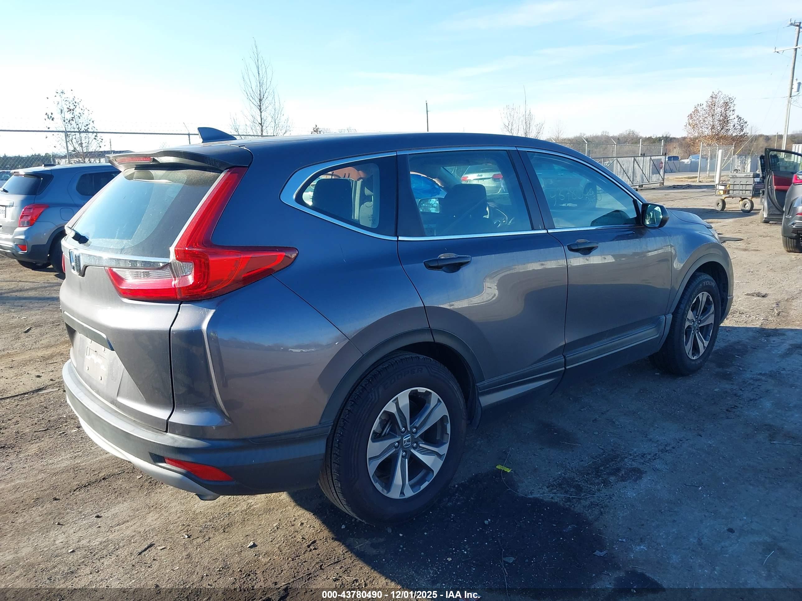 HONDA CR-V image 4