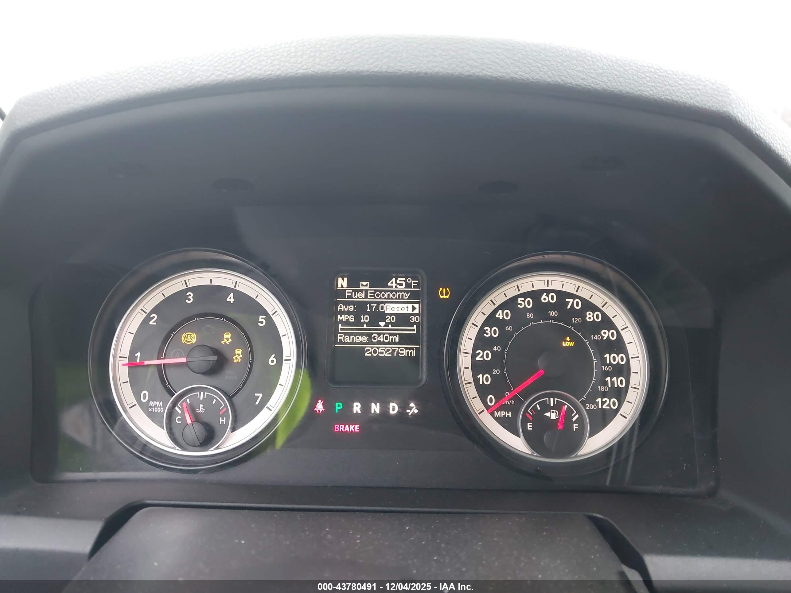 RAM 1500 image 7