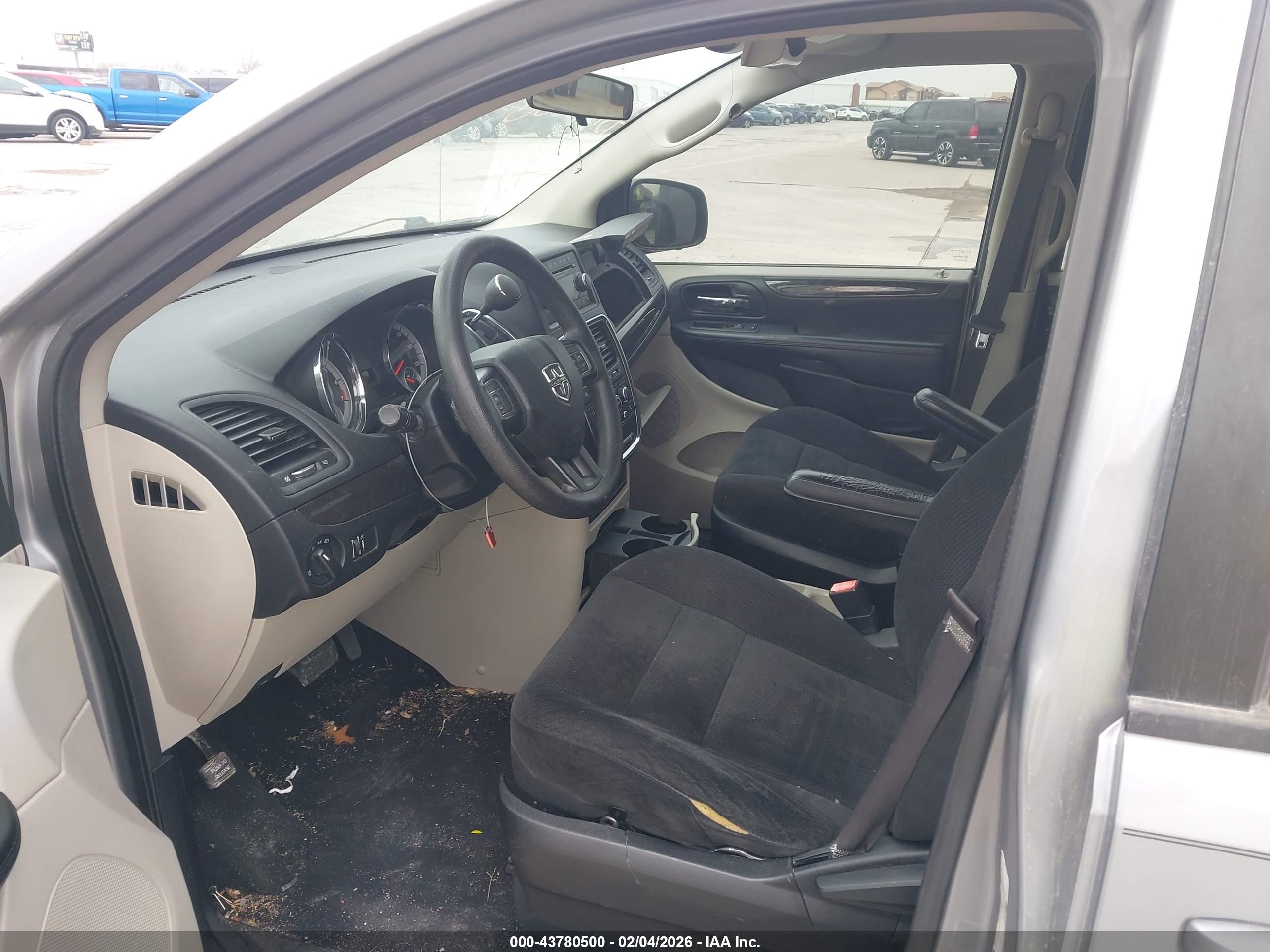 DODGE GRAND image 5