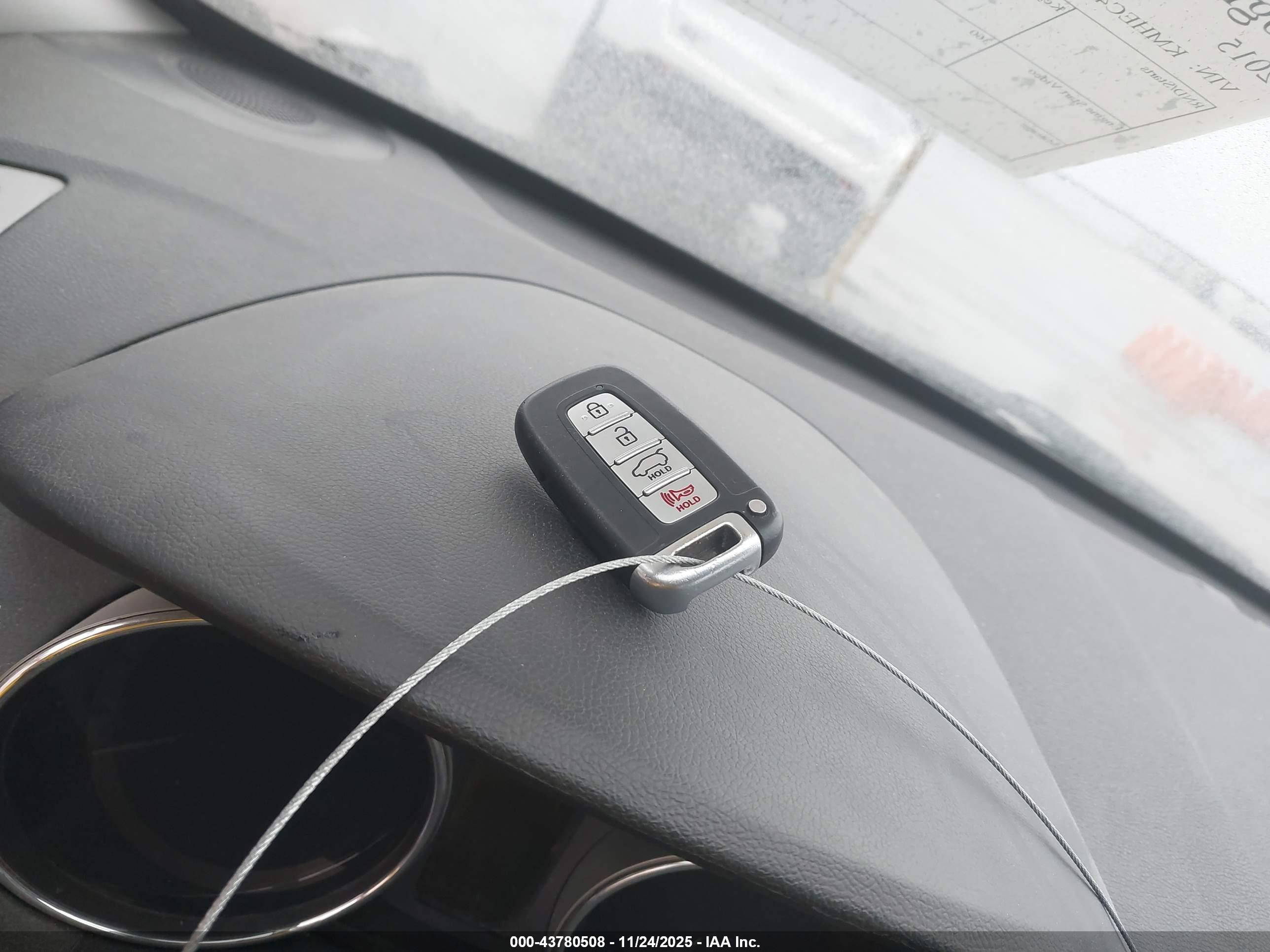 HYUNDAI SONATA image 11