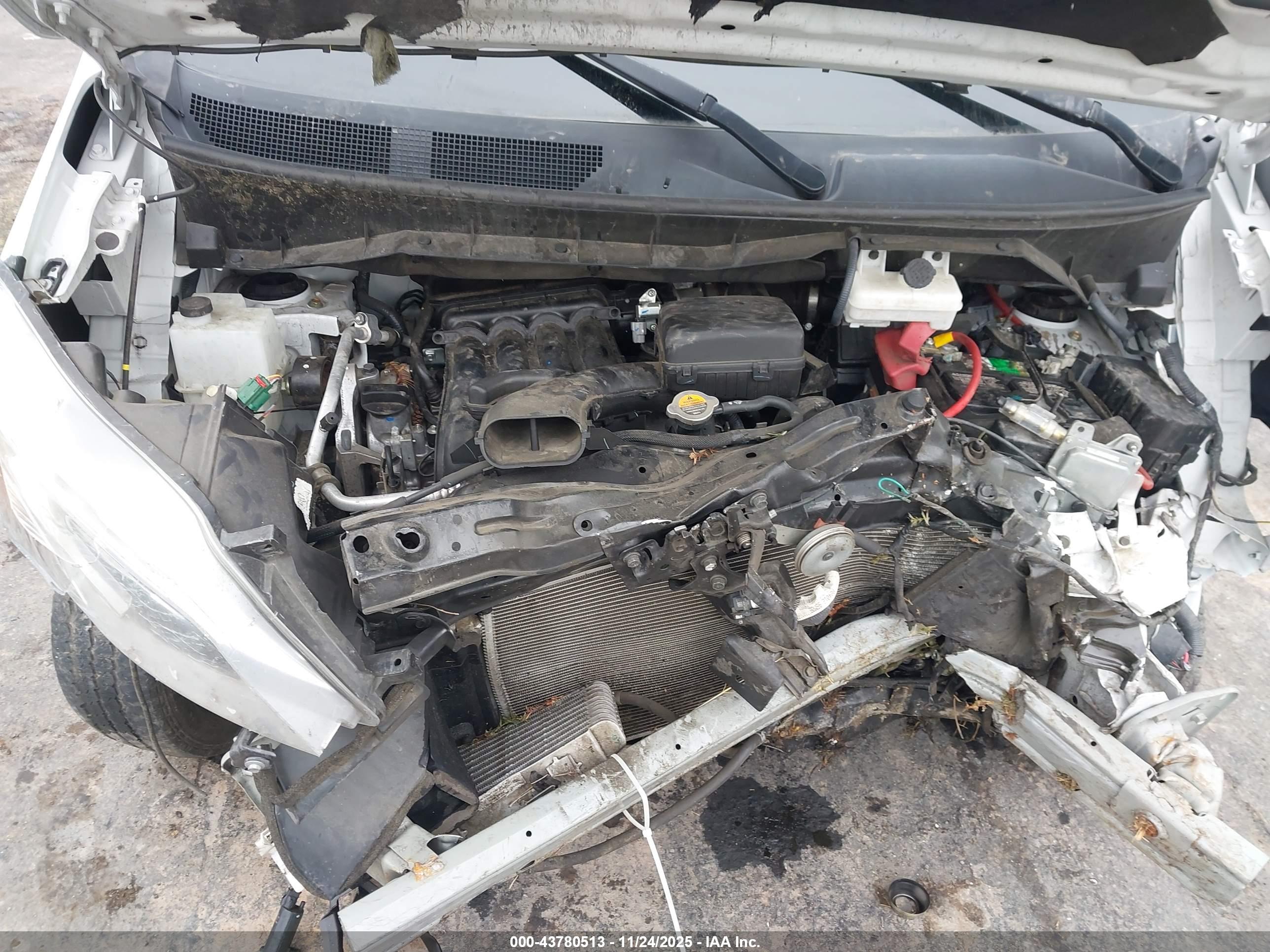 NISSAN NV200 image 10