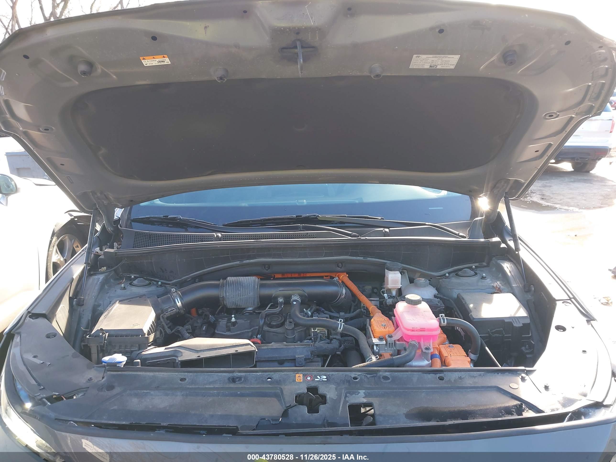 HYUNDAI SANTA image 10