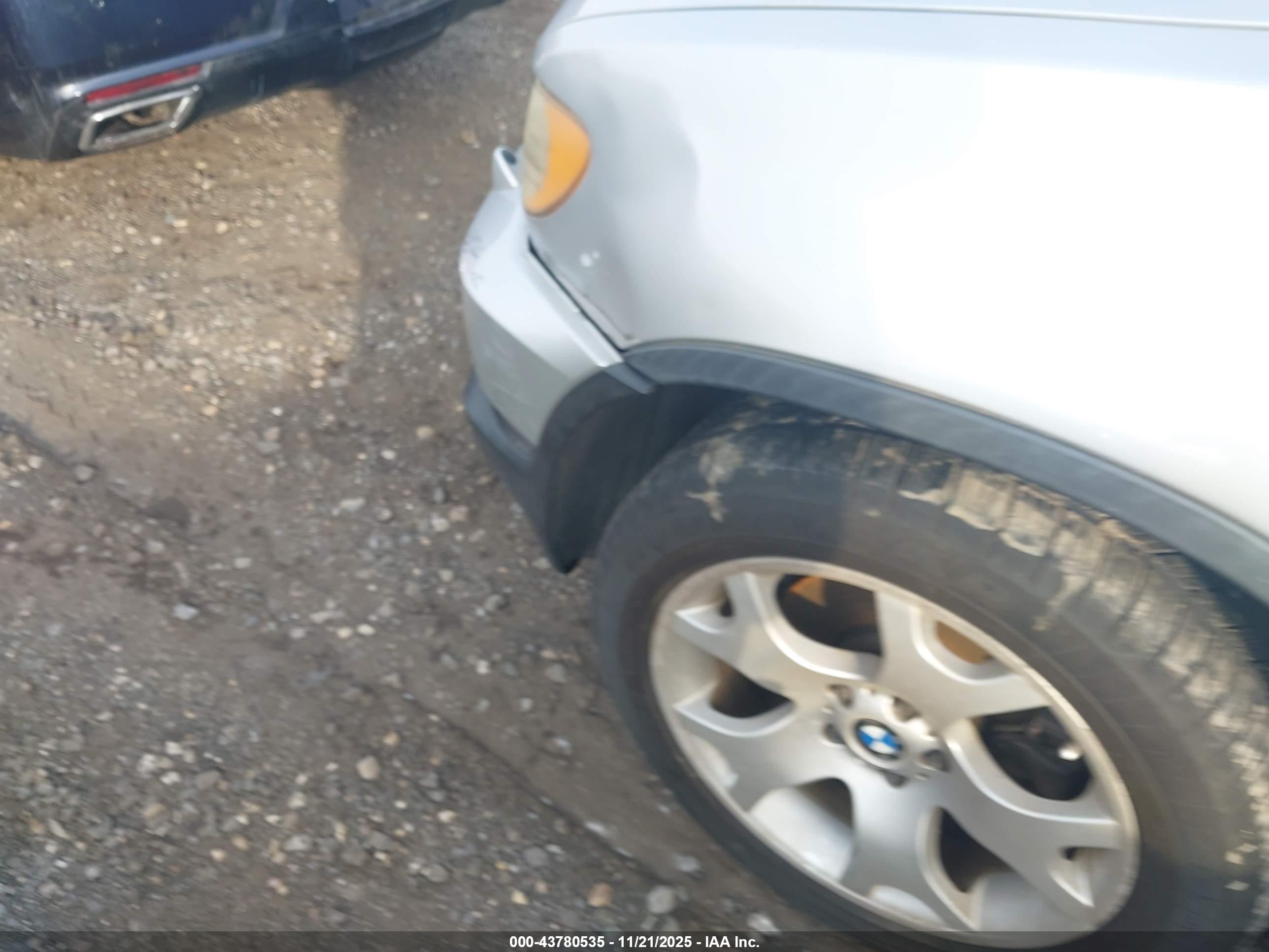 BMW X5 image 6