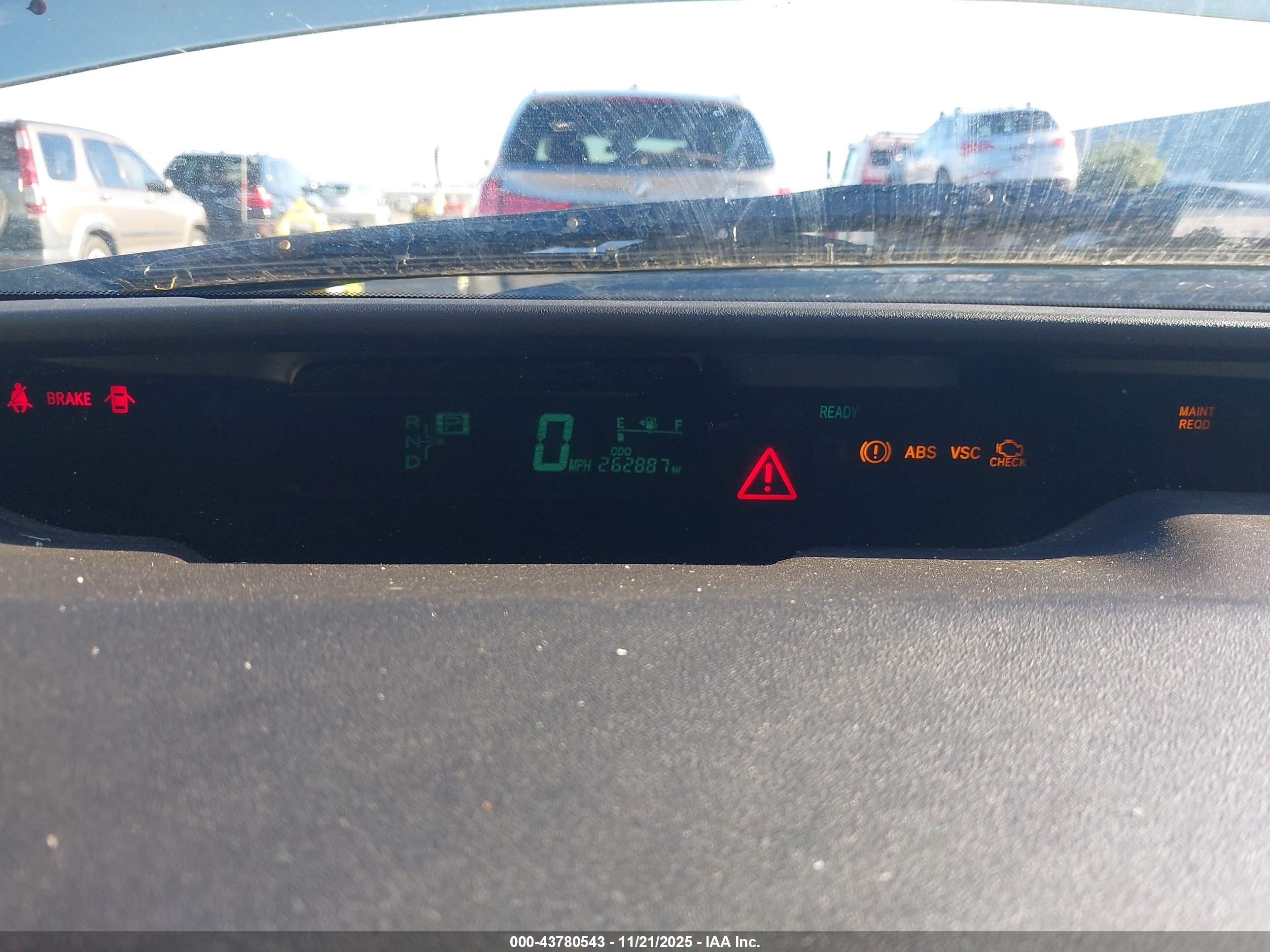 TOYOTA PRIUS image 7