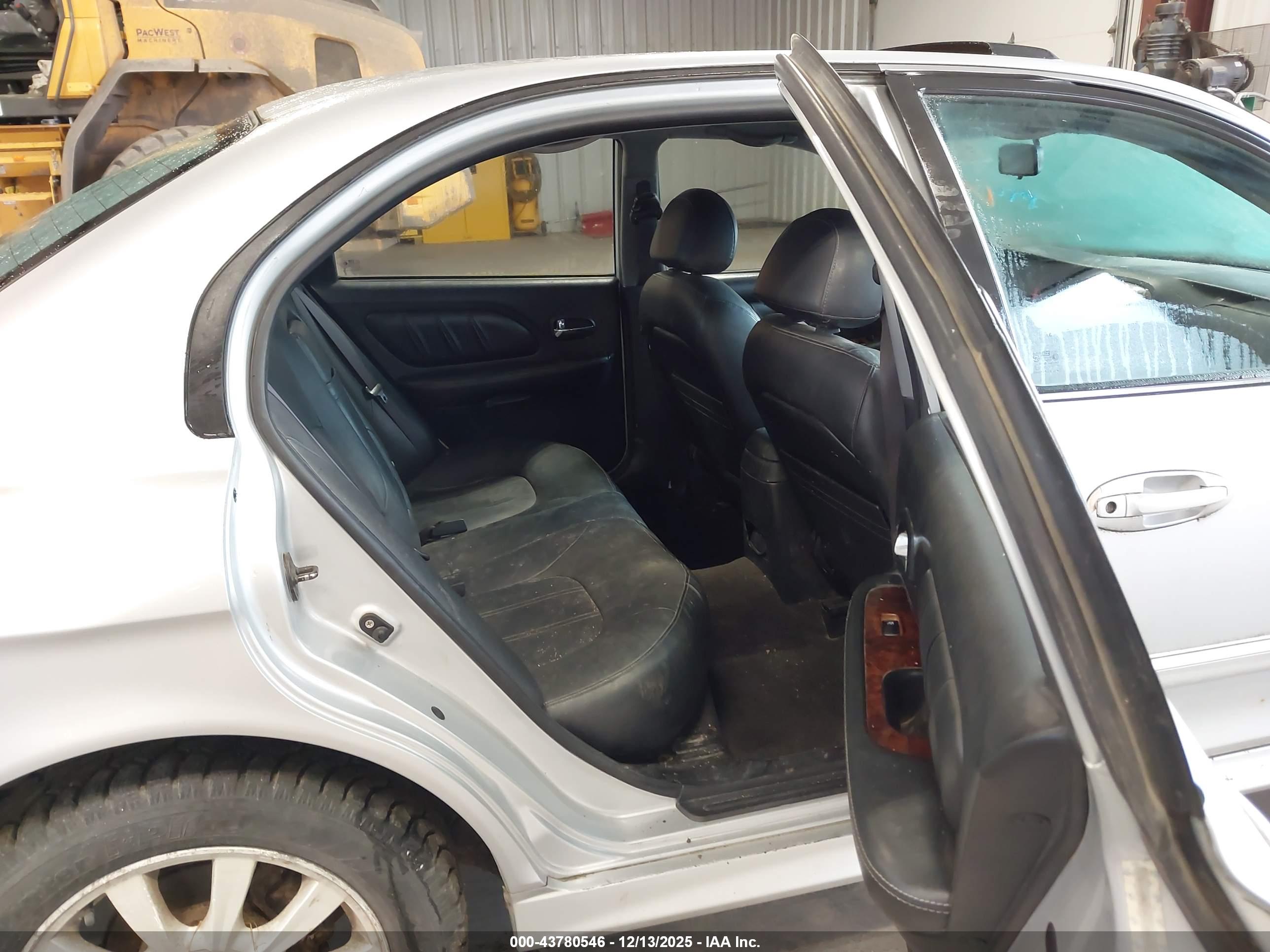 HYUNDAI SONATA image 8