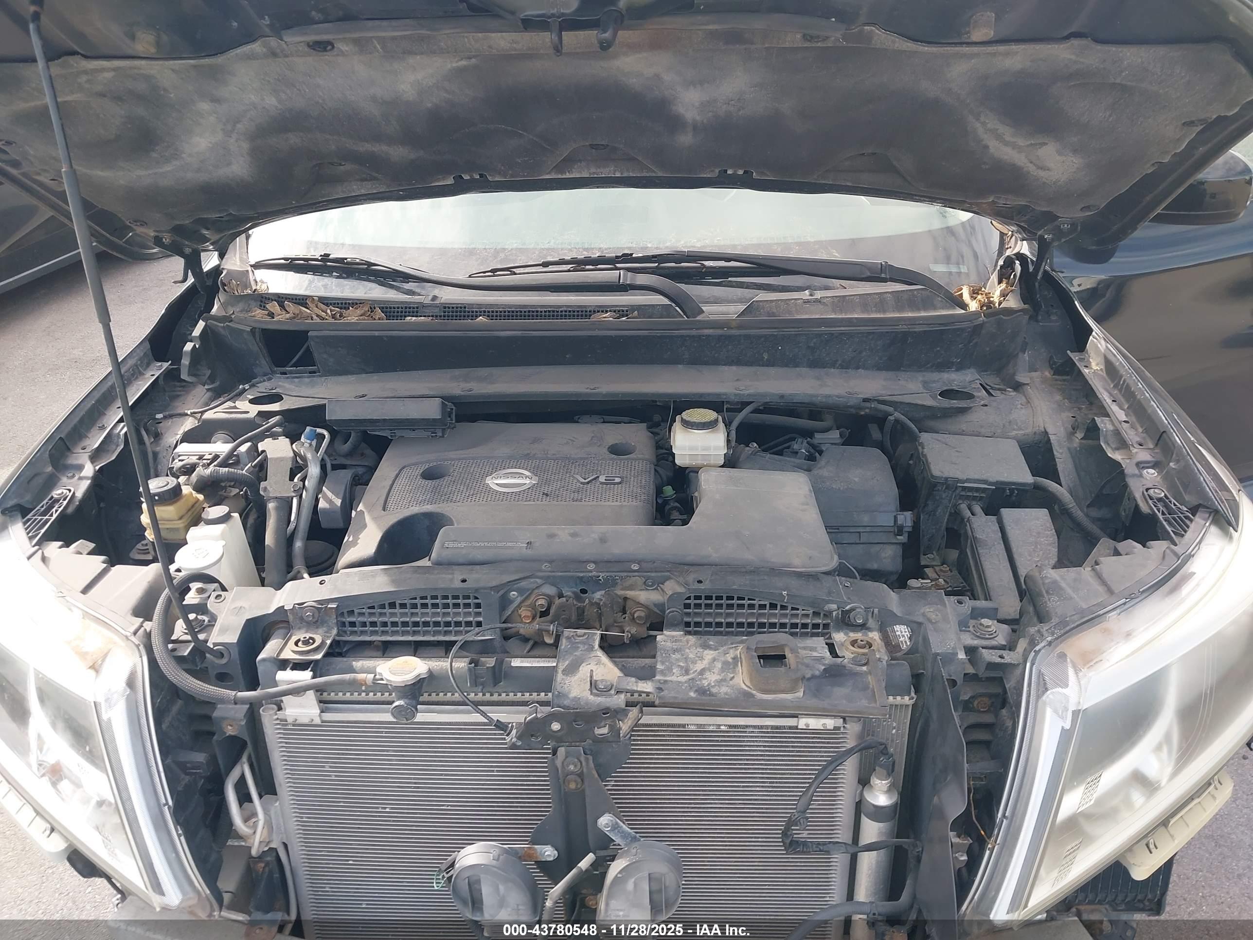 NISSAN PATHFINDER image 10