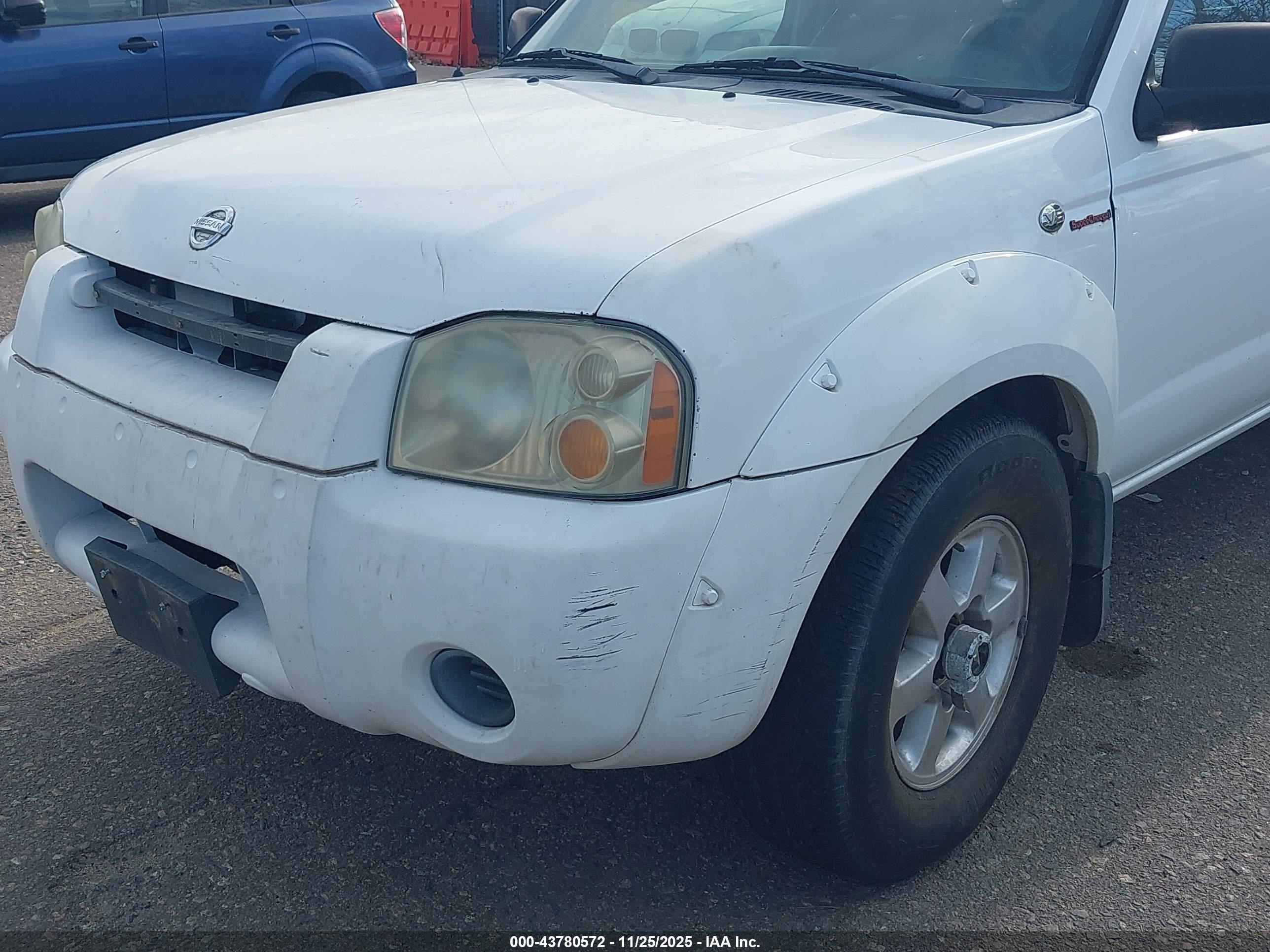 NISSAN FRONTIER image 6