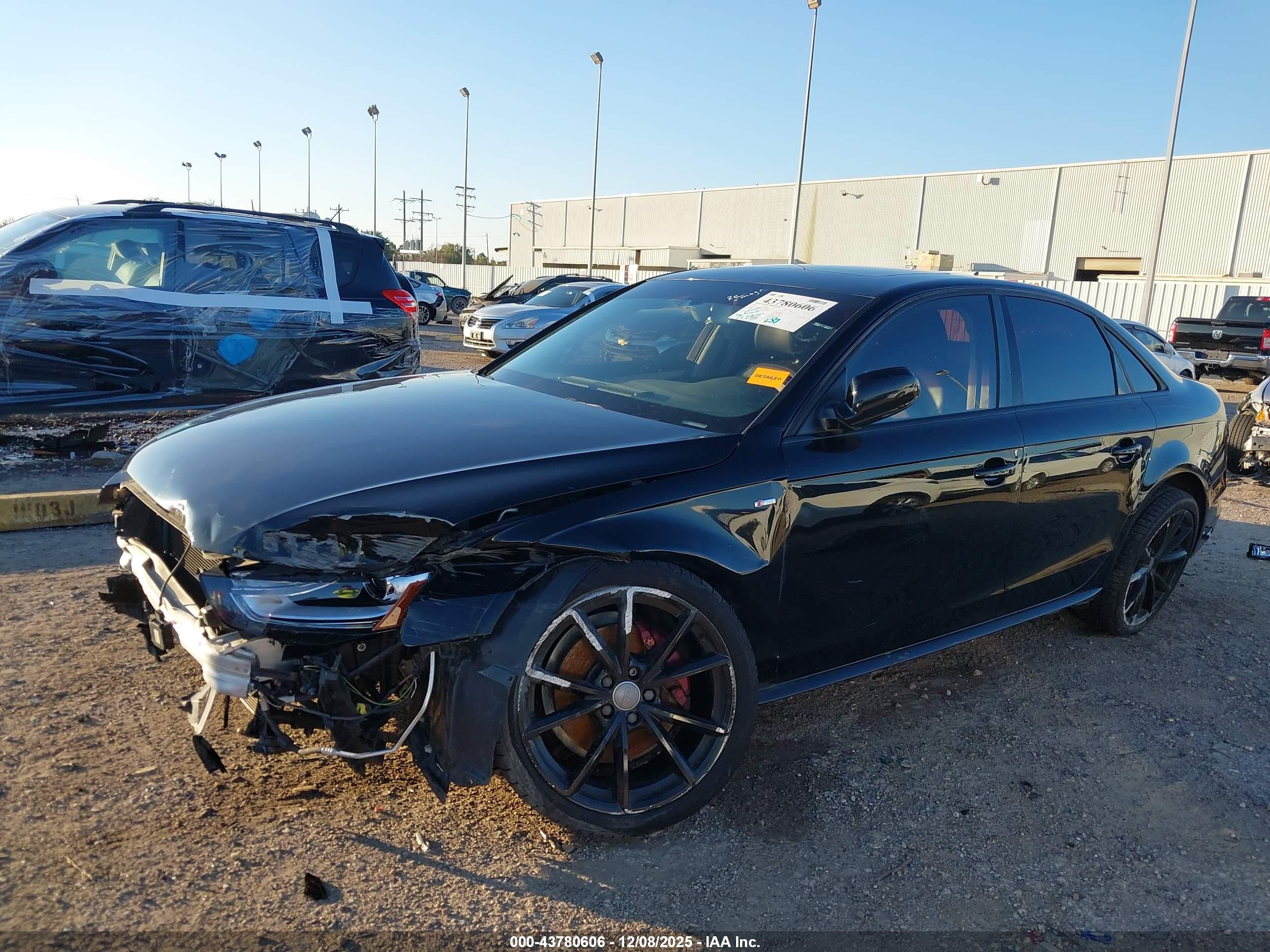 AUDI A4 image 6