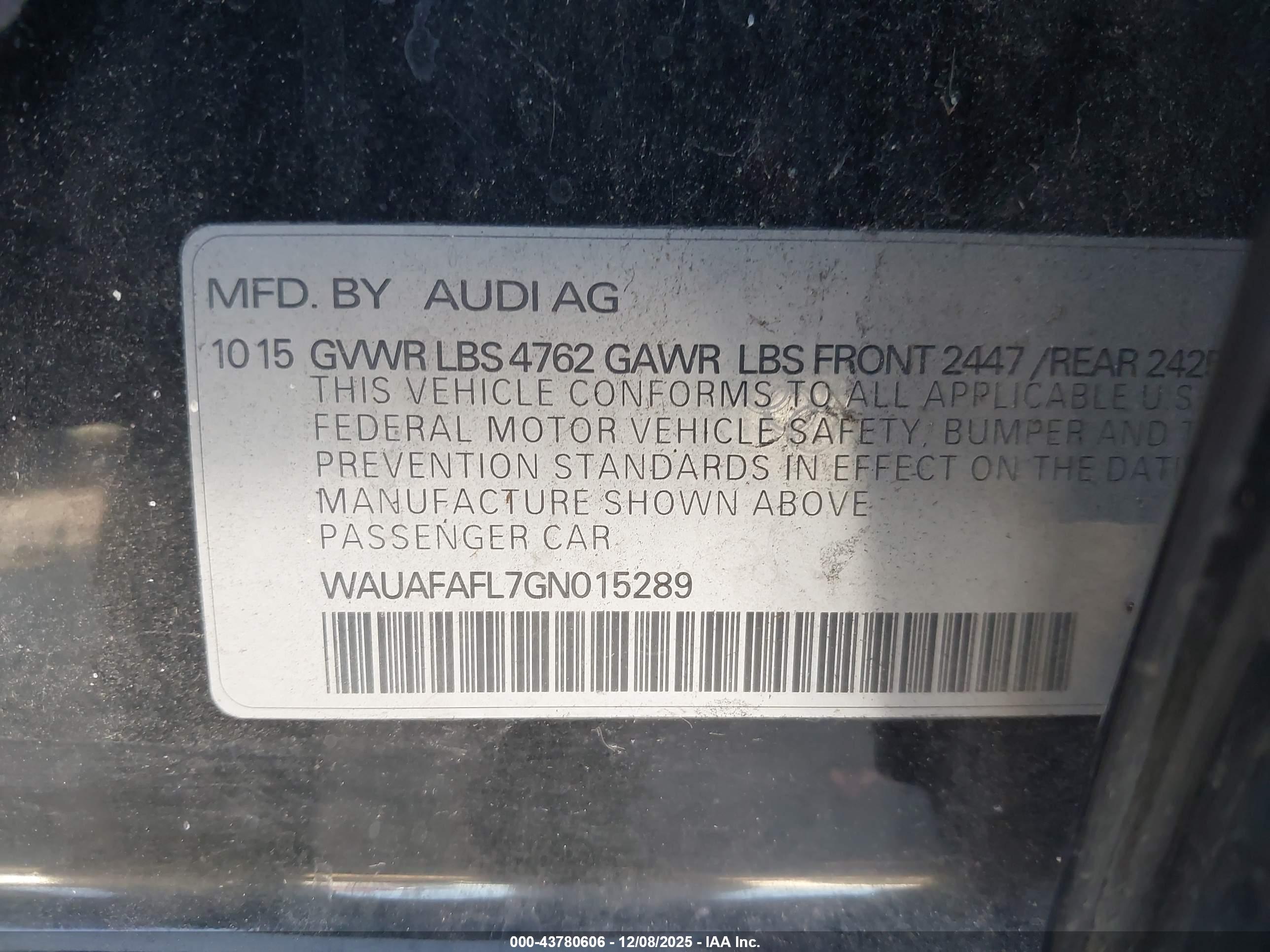 AUDI A4 image 9