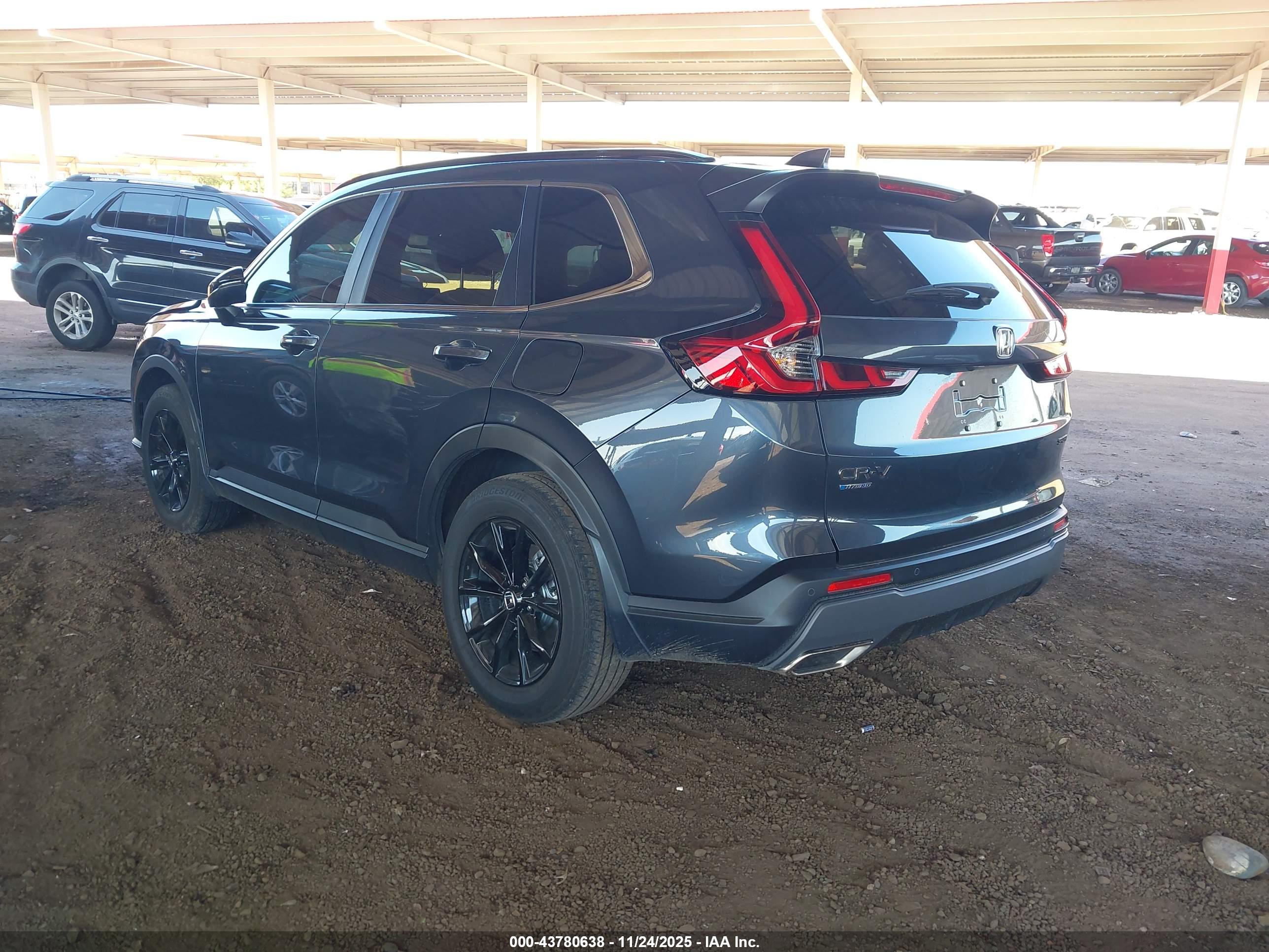 HONDA CR-V image 3