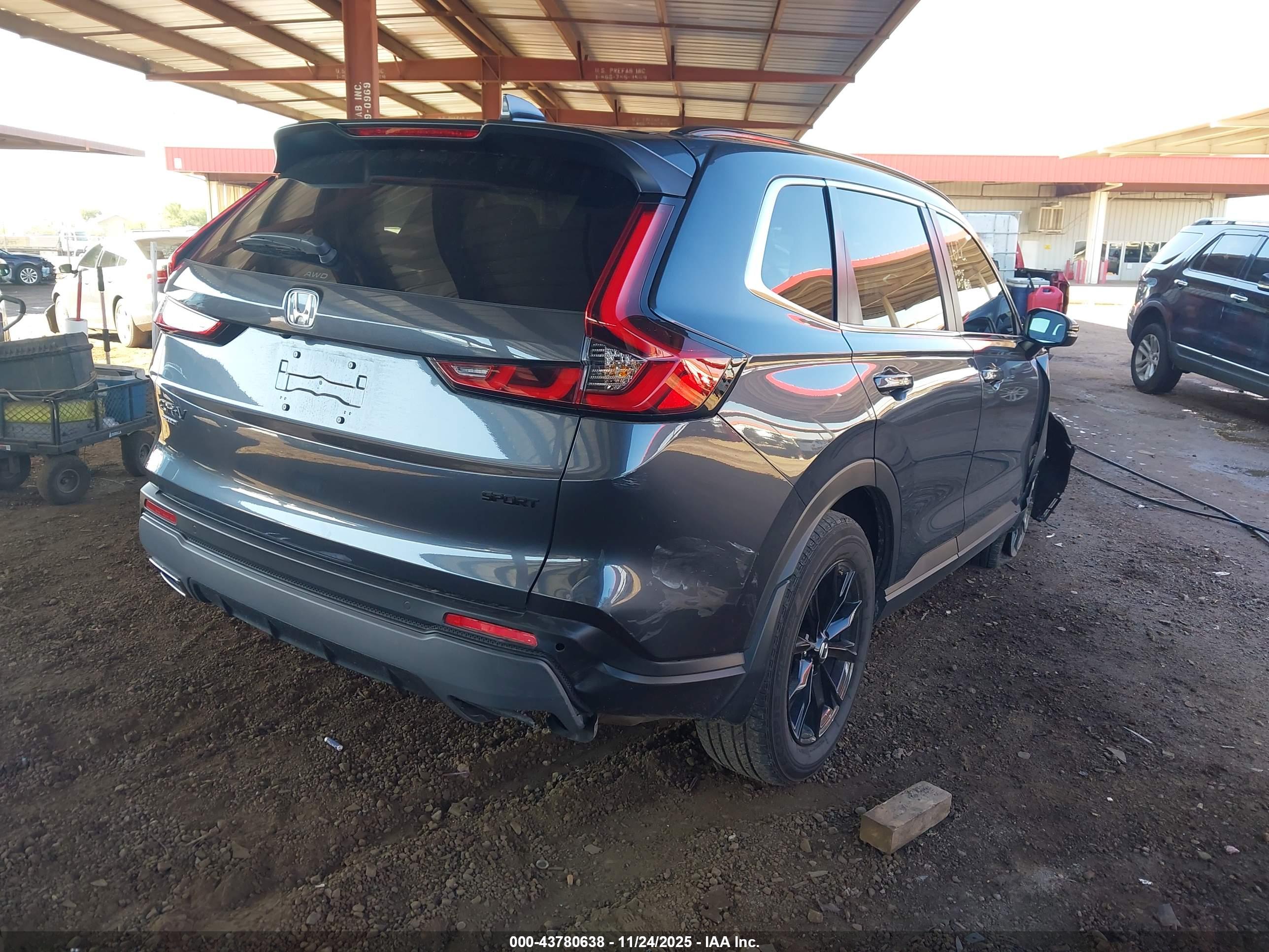 HONDA CR-V image 4