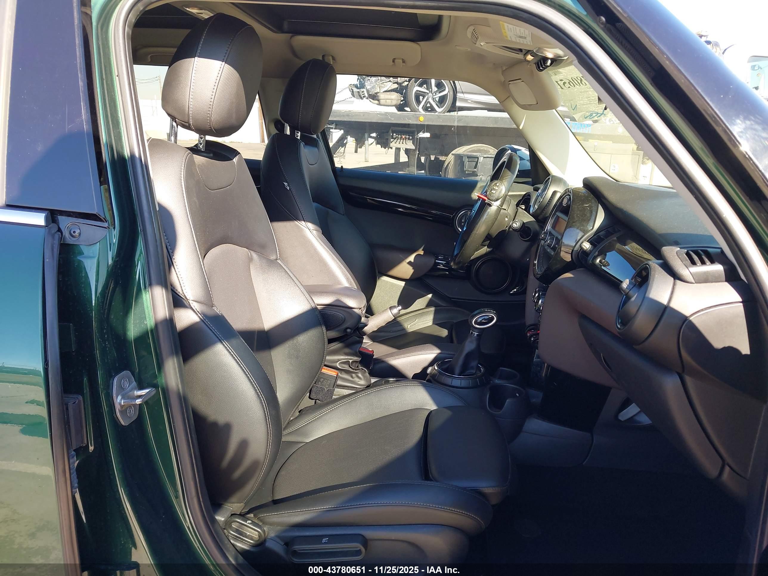 MINI HARDTOP image 5