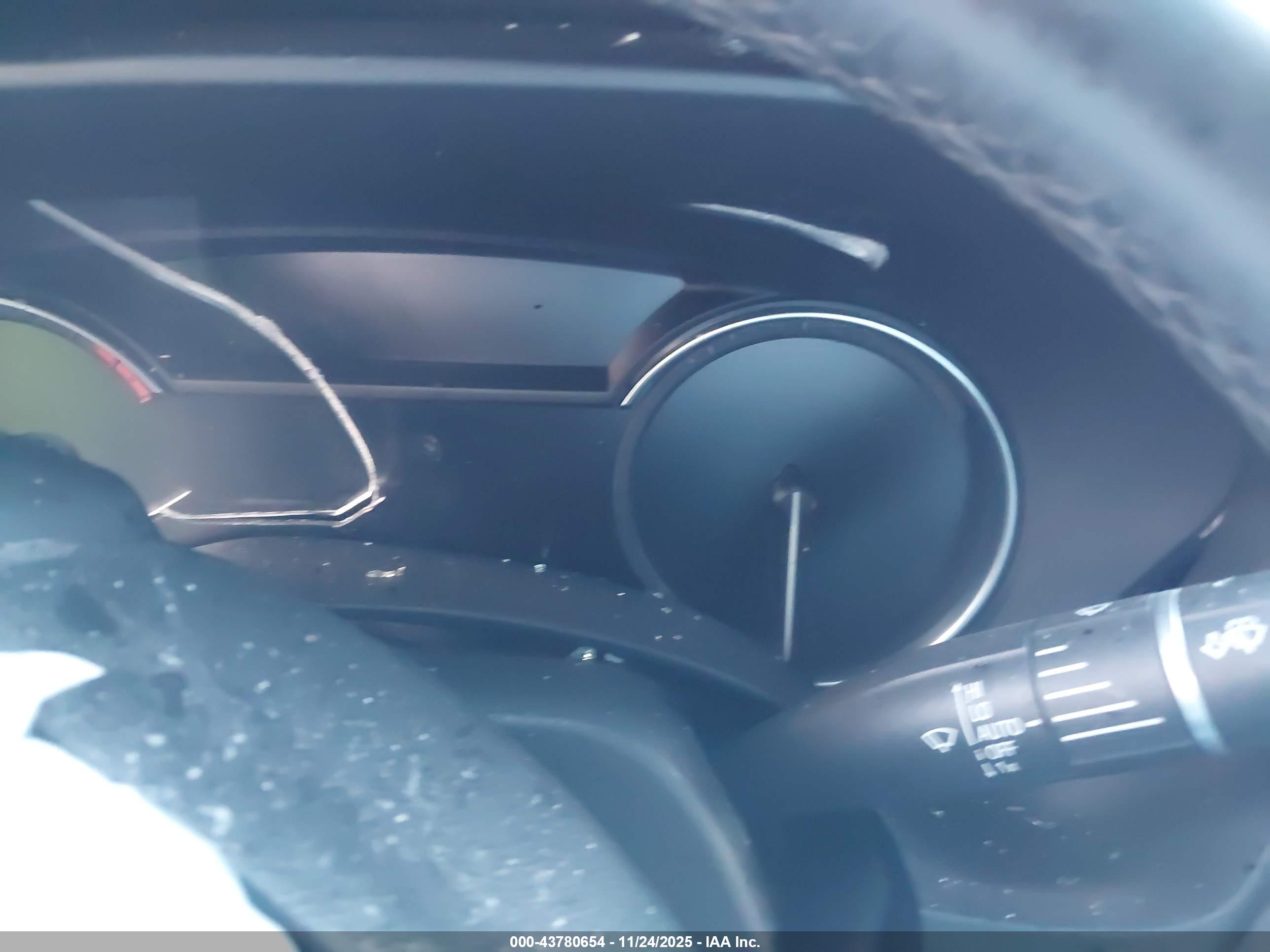 CADILLAC CT4 image 7