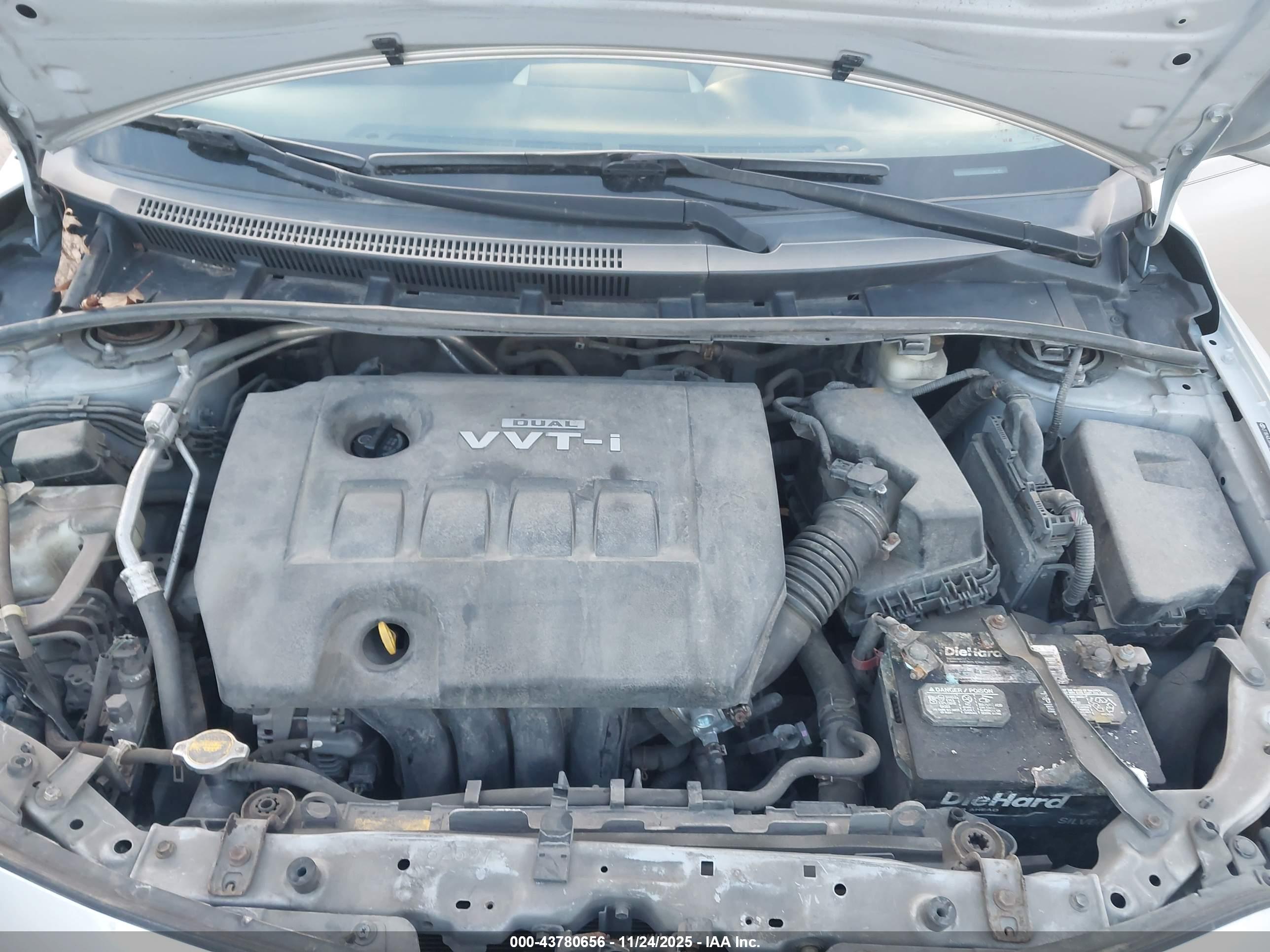 TOYOTA COROLLA image 10
