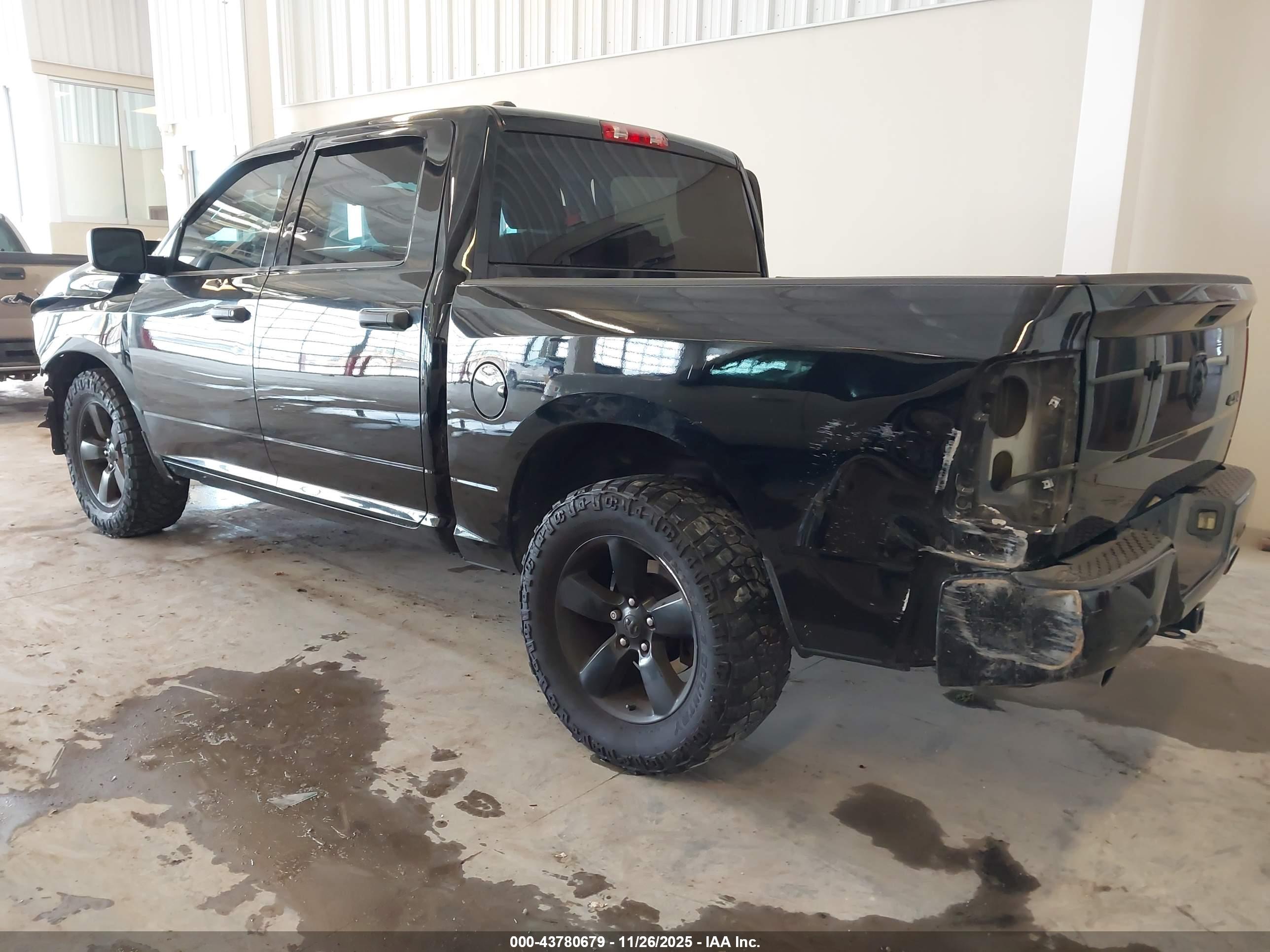 RAM 1500 image 3
