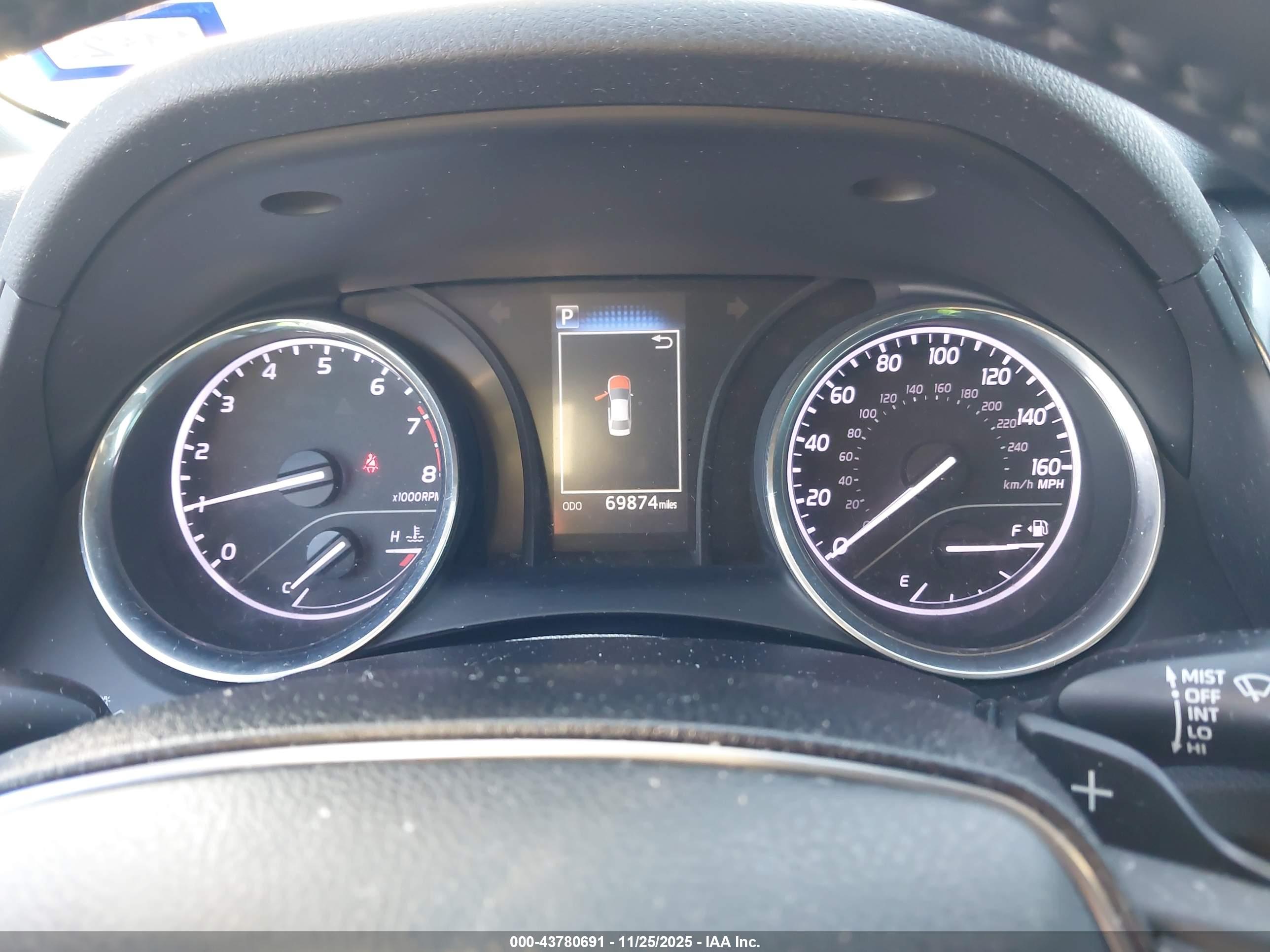 TOYOTA CAMRY image 7