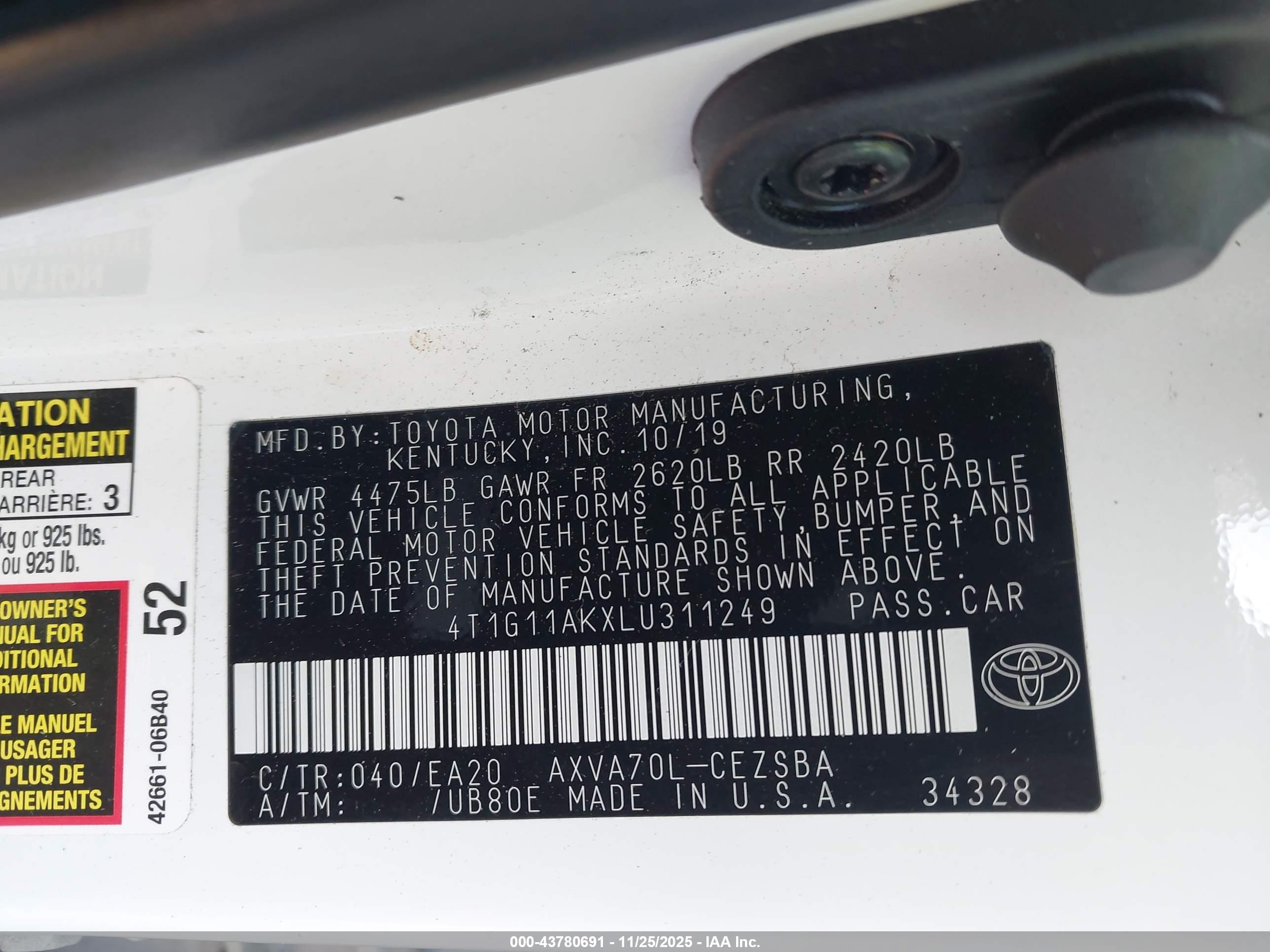 TOYOTA CAMRY image 9