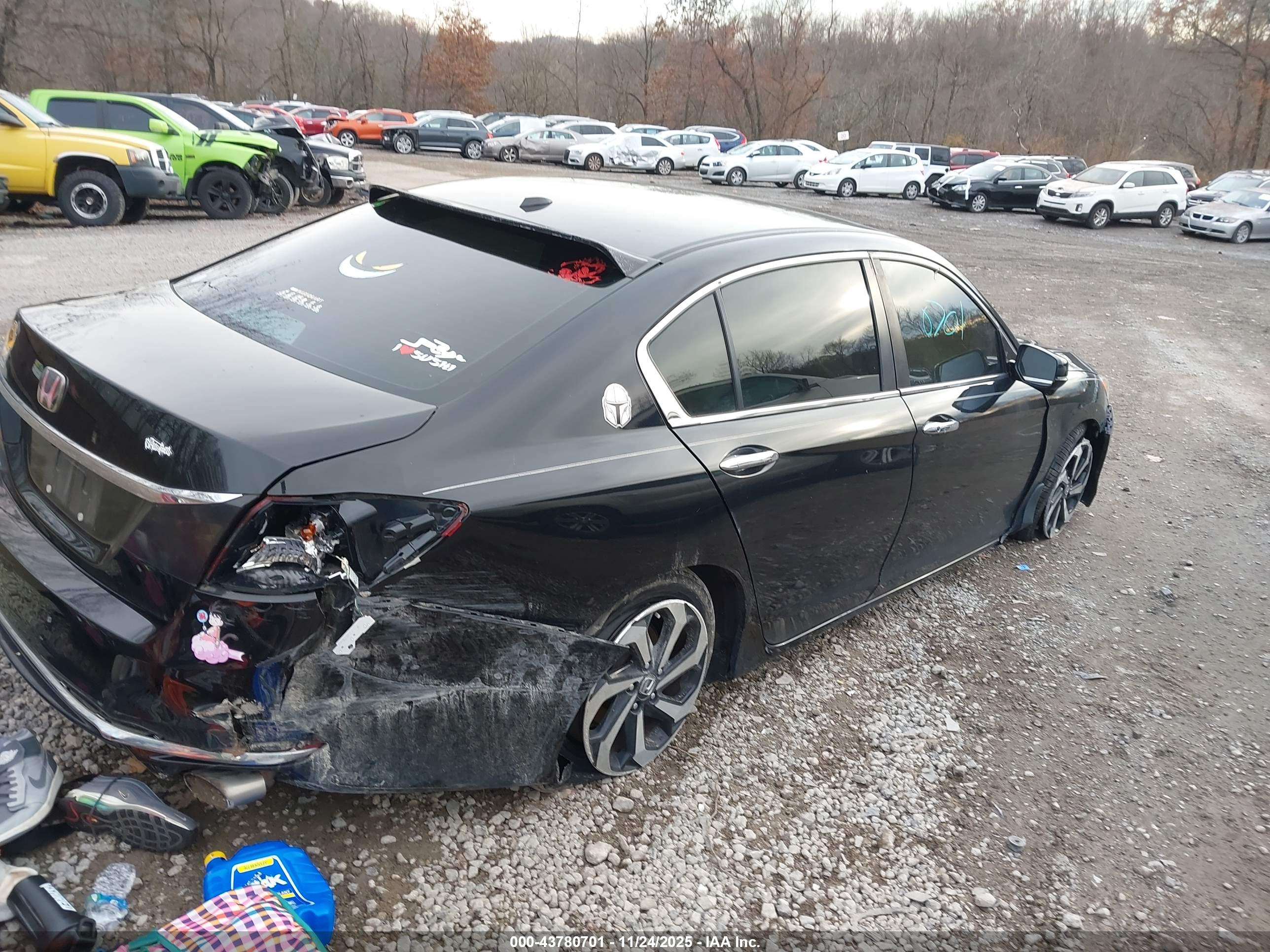 HONDA ACCORD image 4