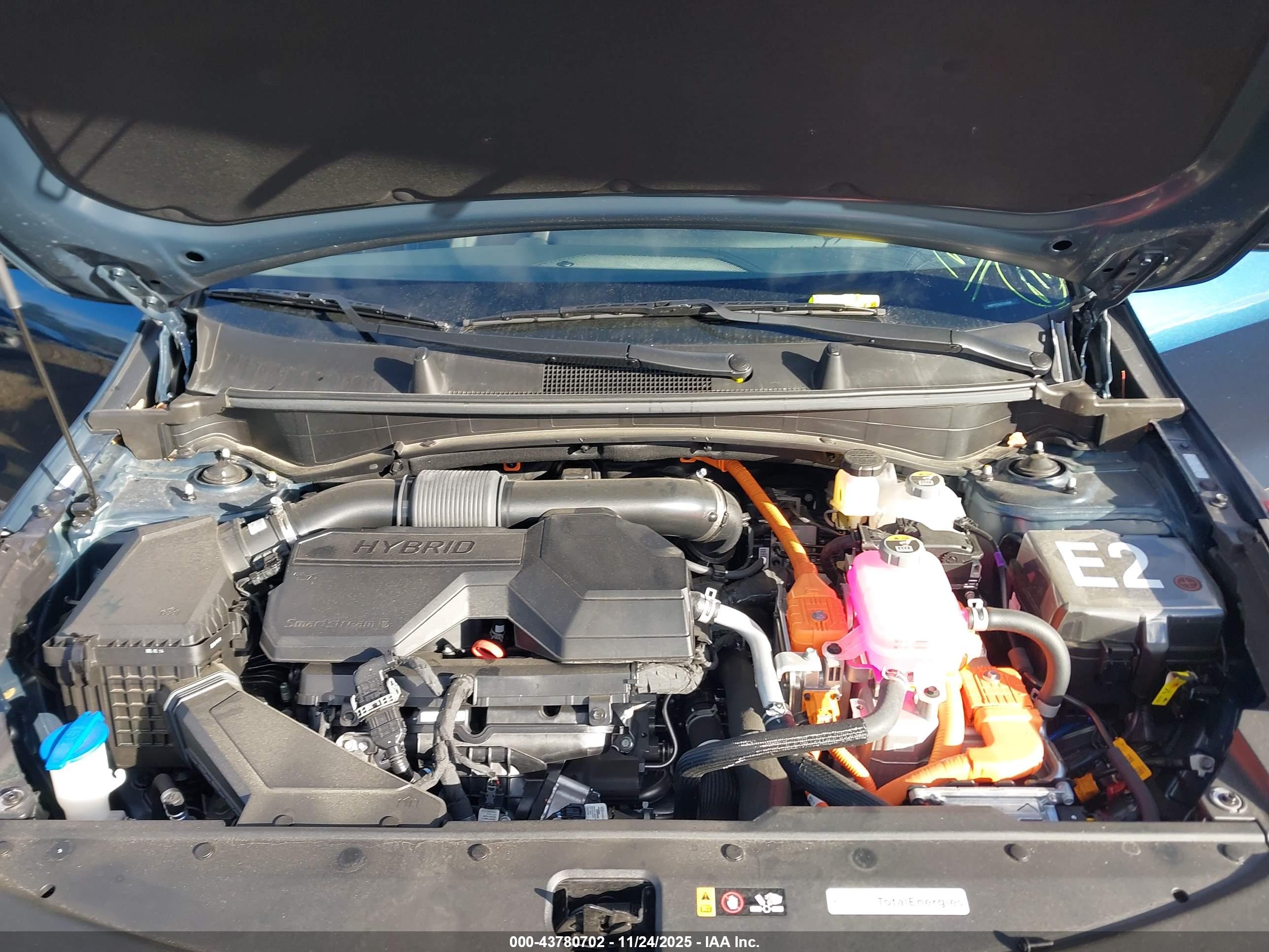KIA SPORTAGE image 10