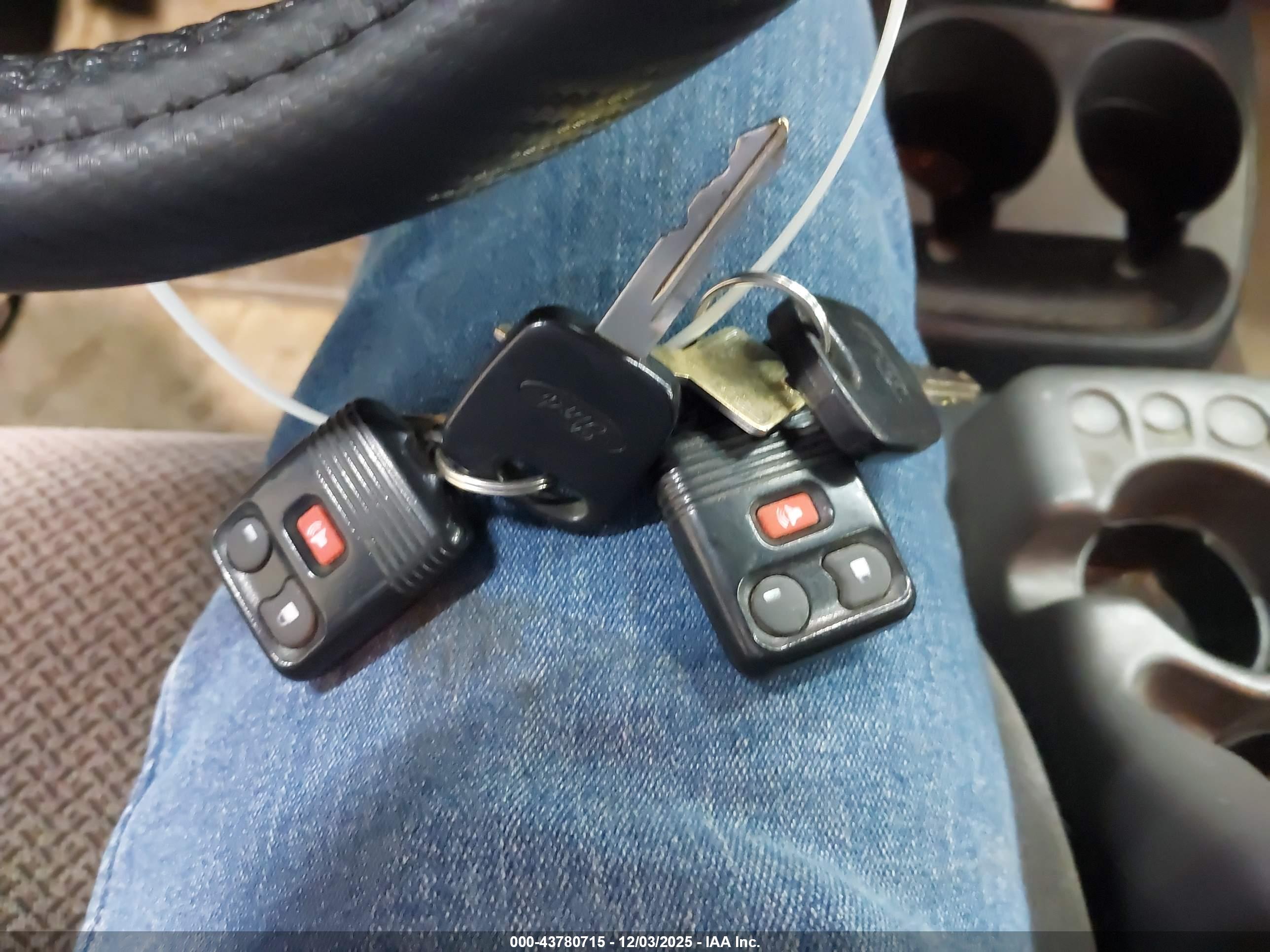 FORD RANGER image 11