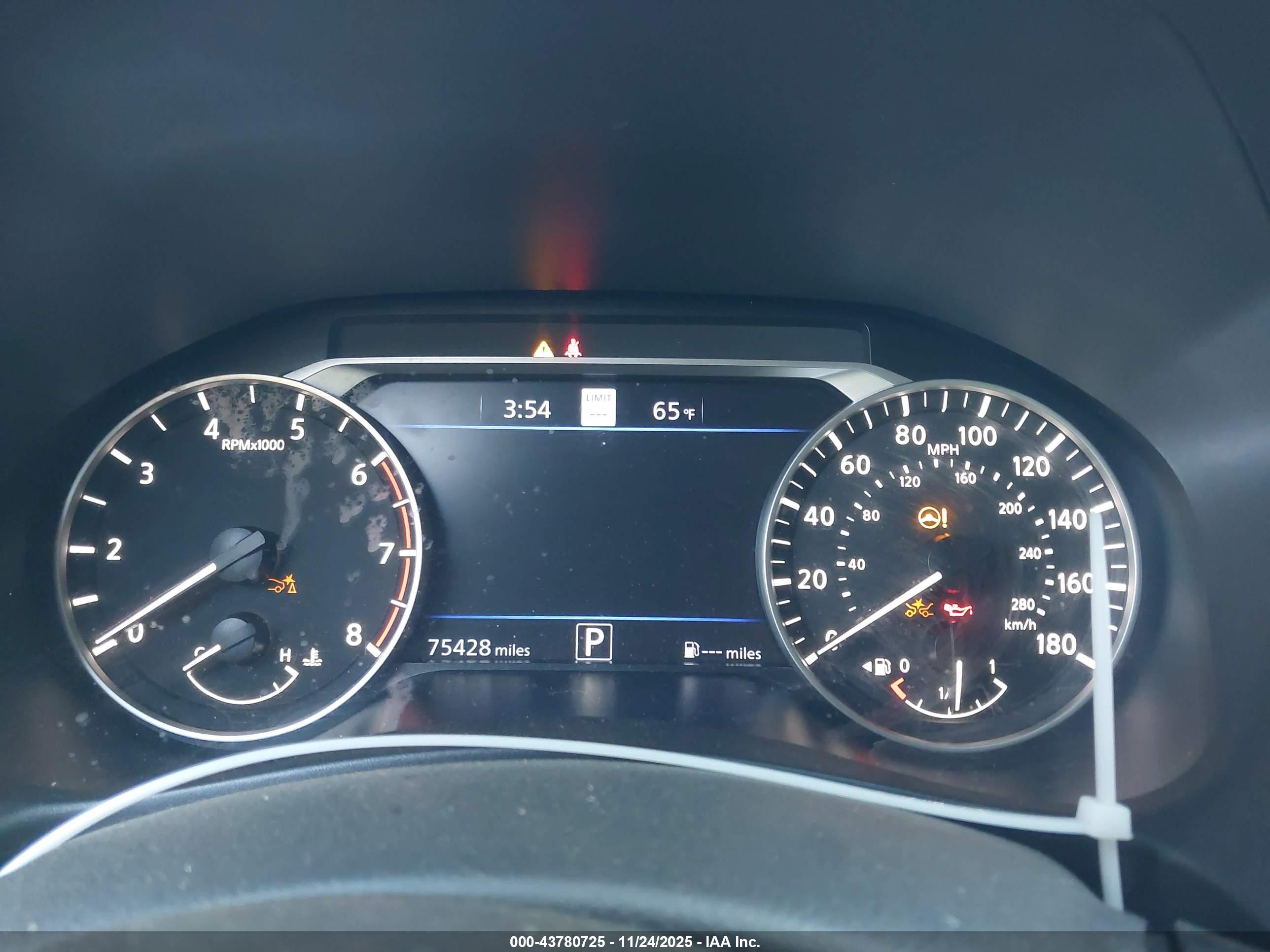 NISSAN ALTIMA image 7