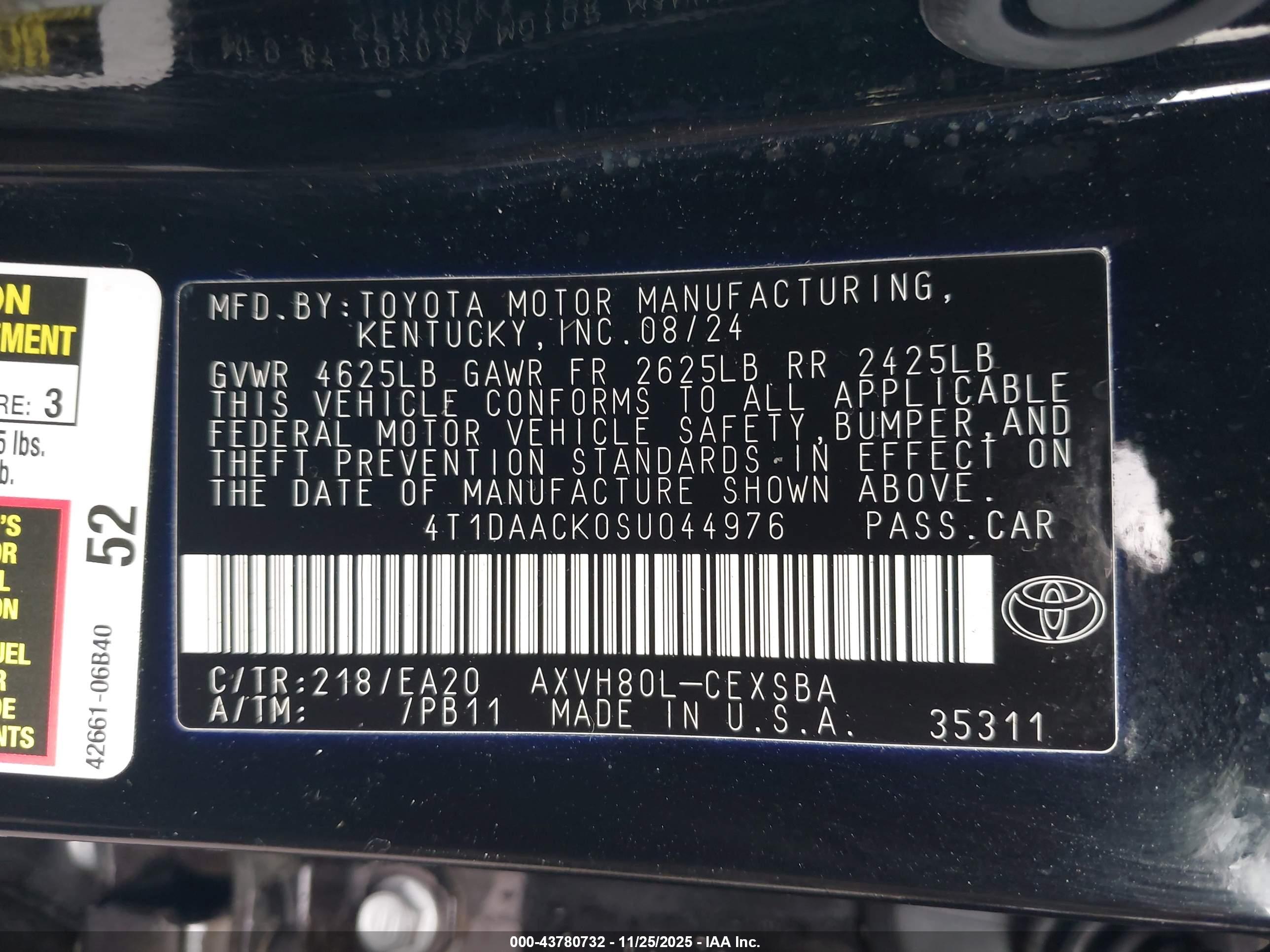 TOYOTA CAMRY image 9