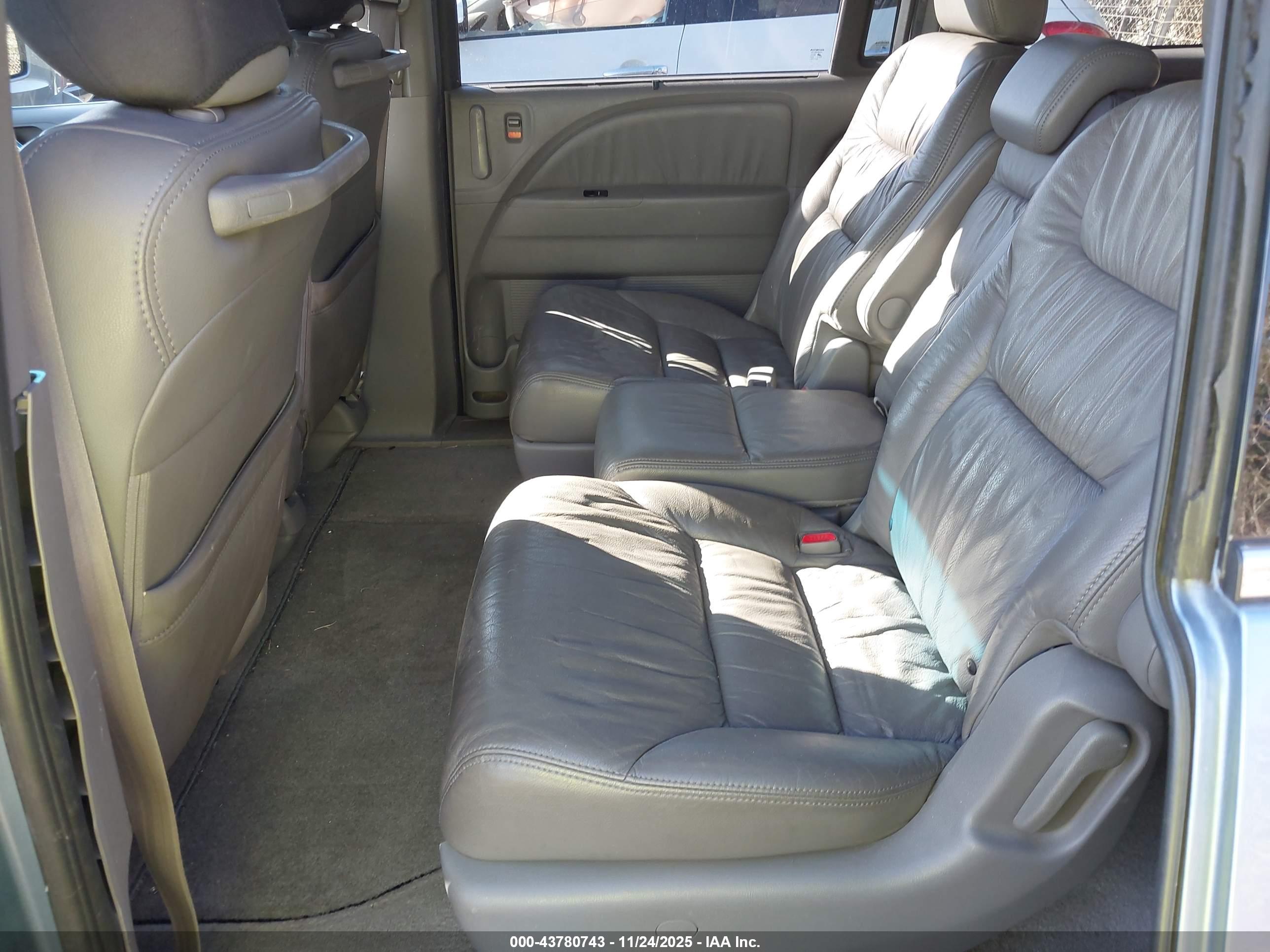 HONDA ODYSSEY image 8