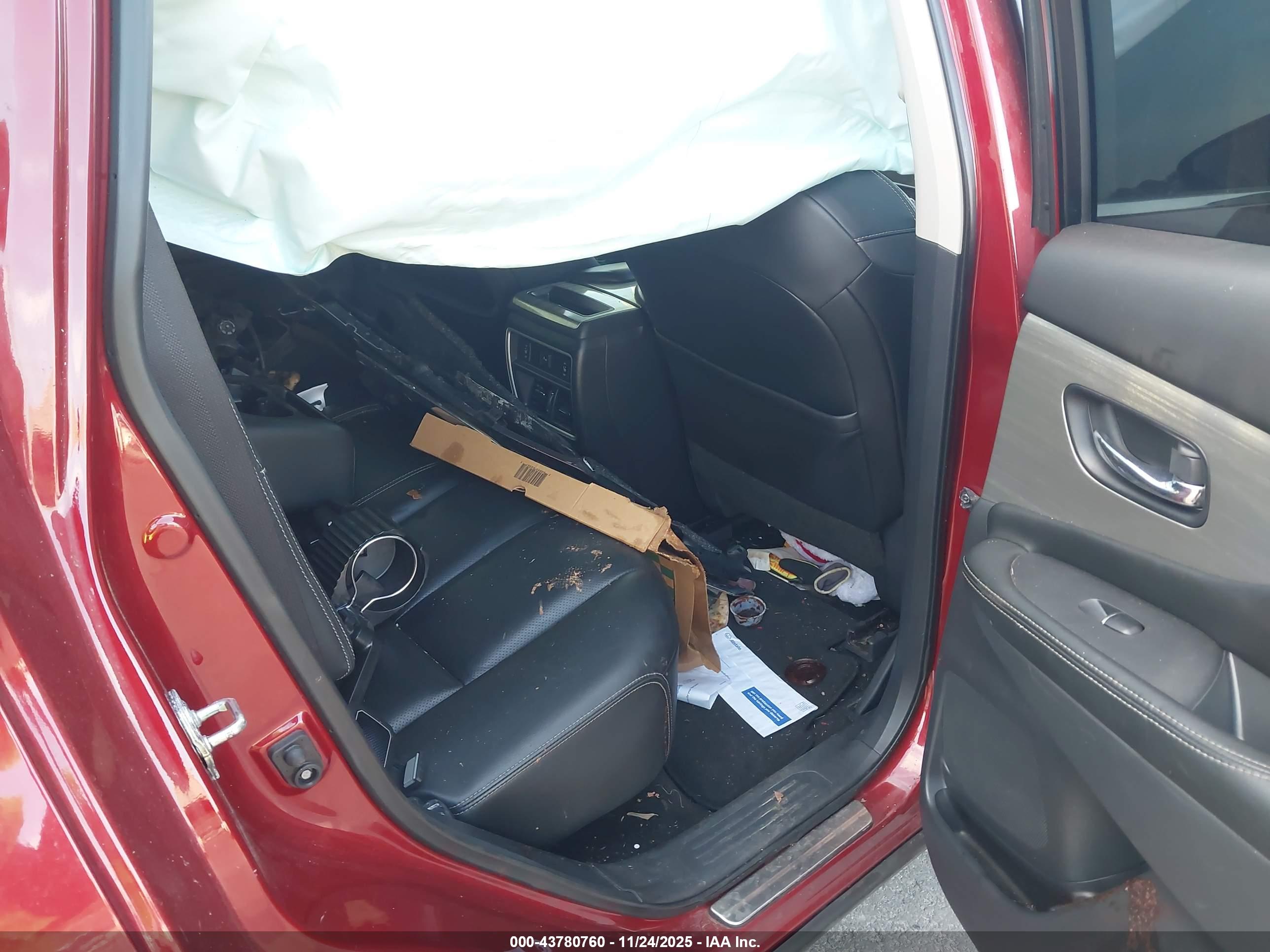 NISSAN MURANO image 8