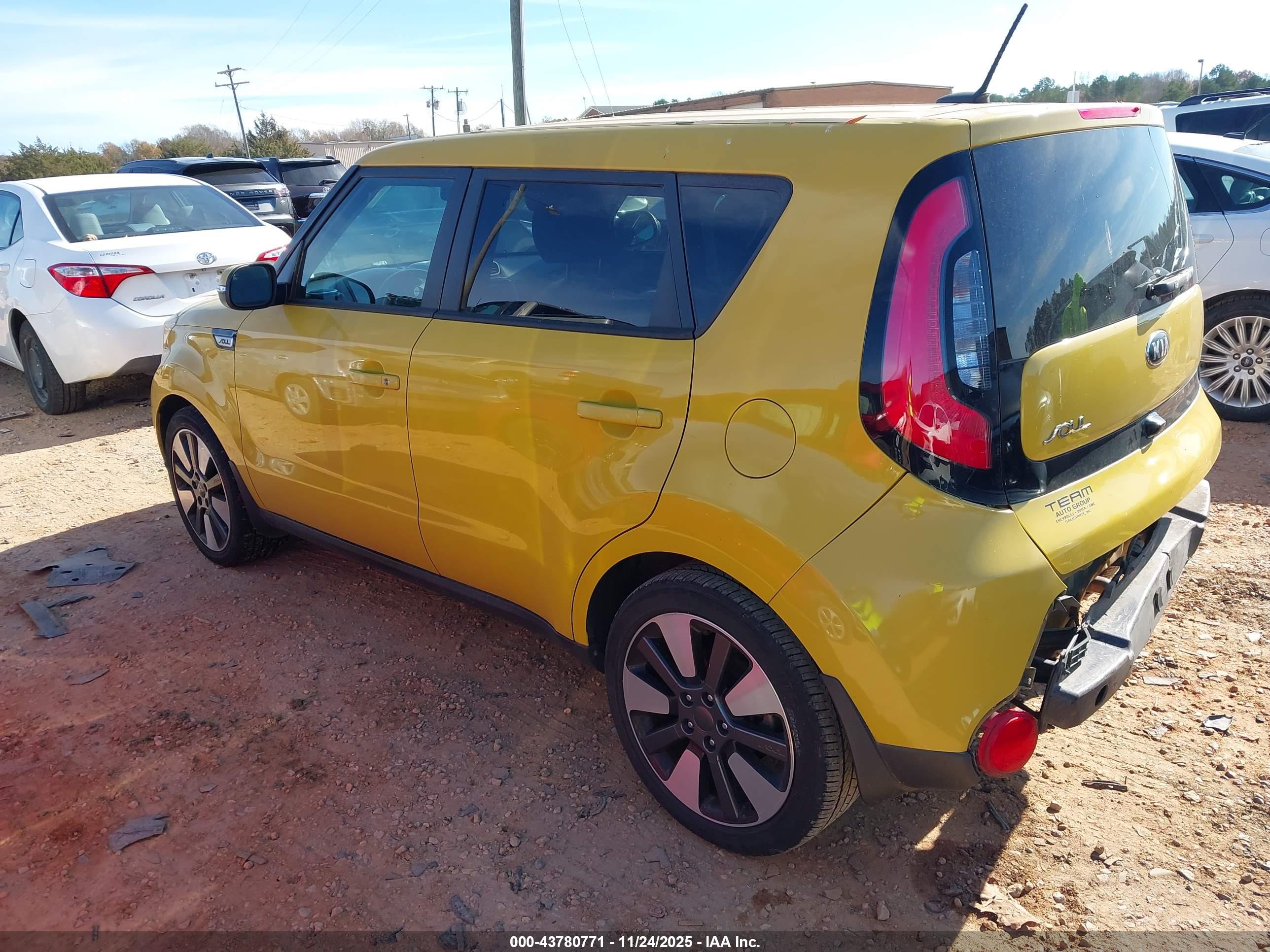 KIA SOUL image 3