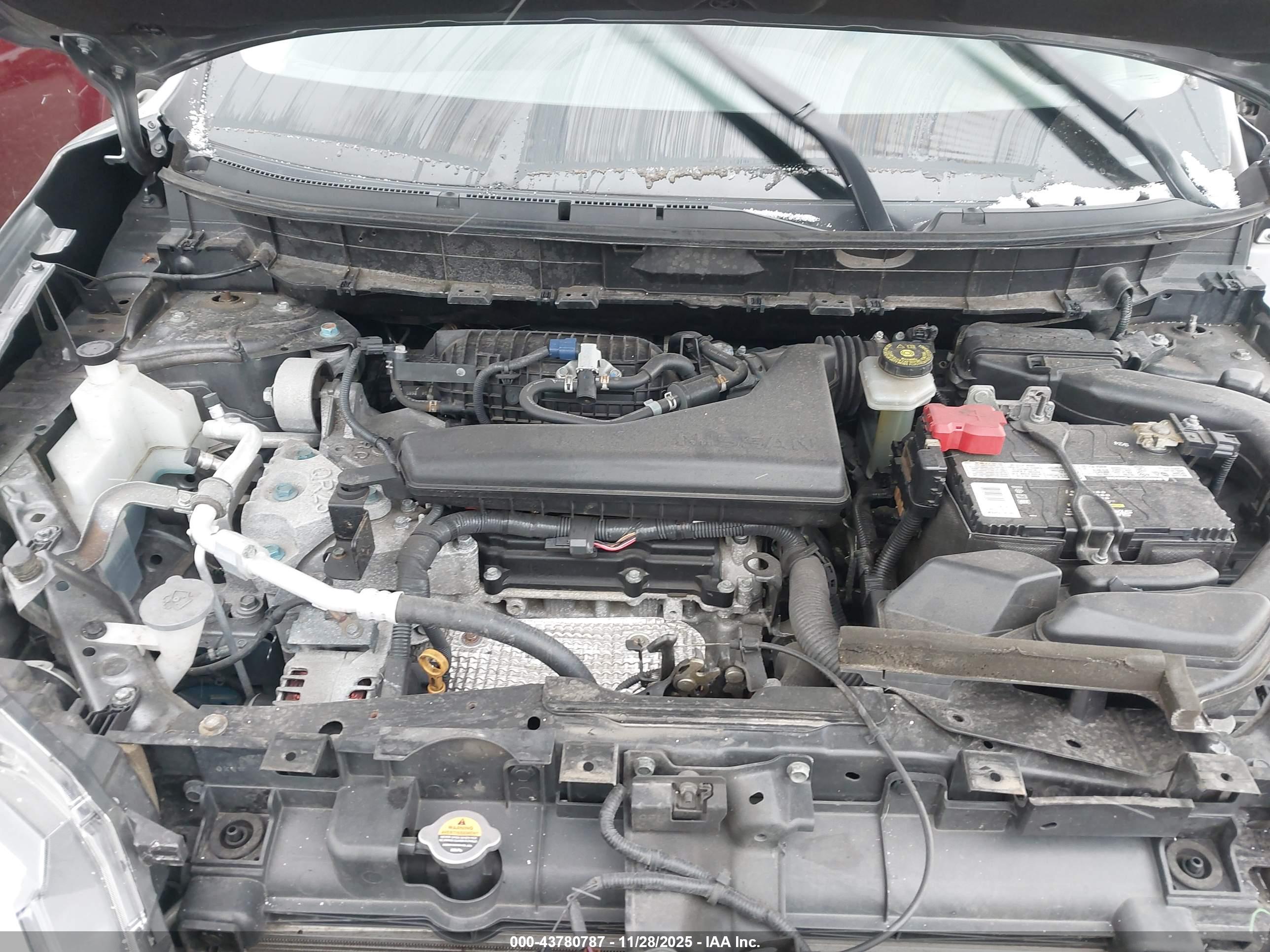 NISSAN ROGUE image 10