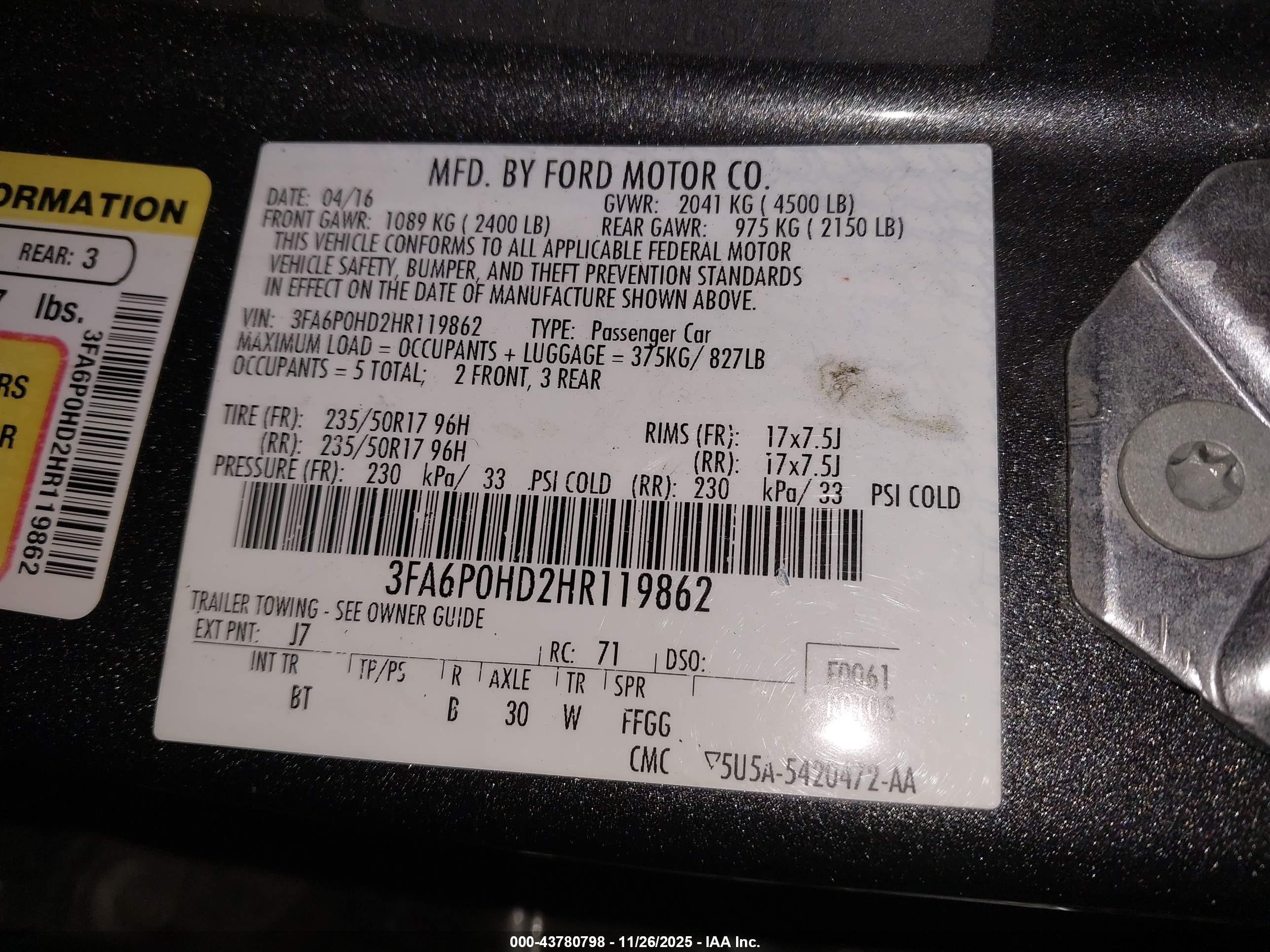 FORD FUSION image 9