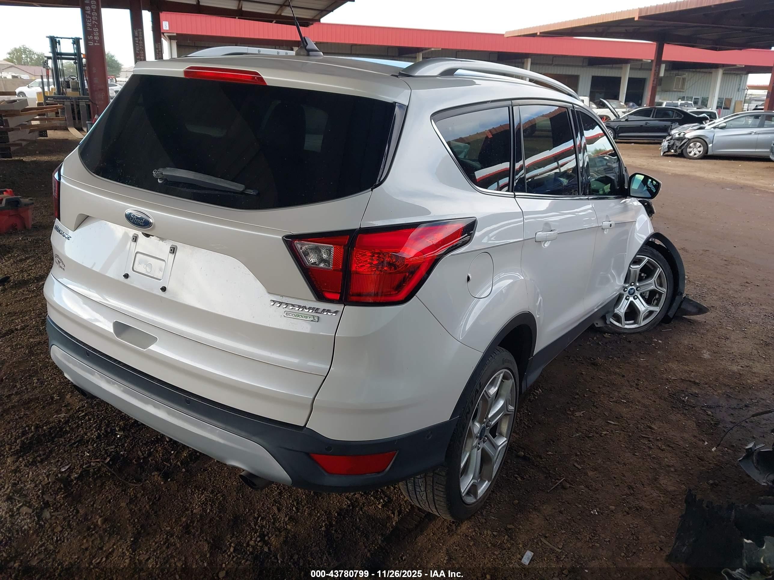 FORD ESCAPE image 4