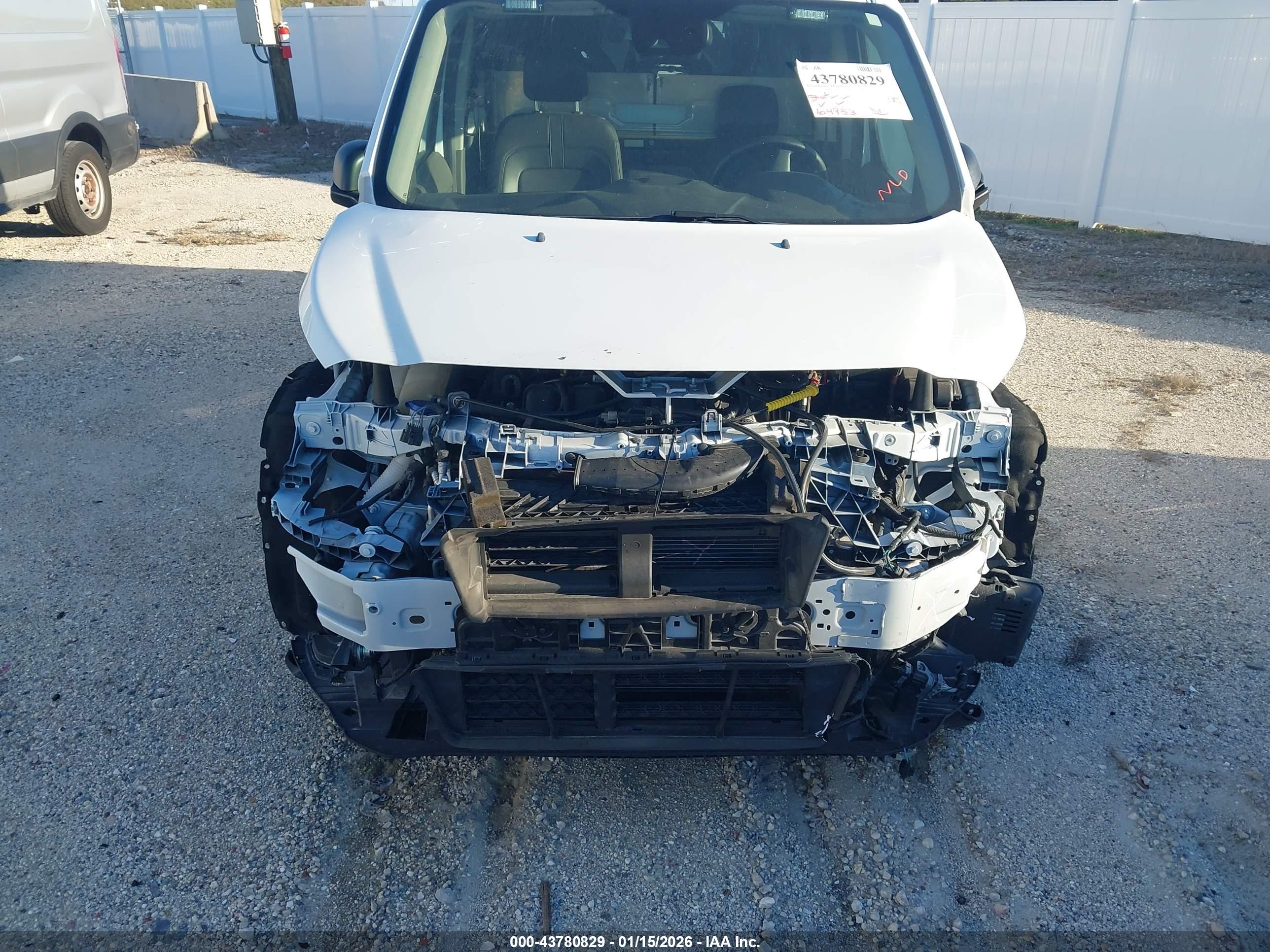 FORD TRANSIT image 6