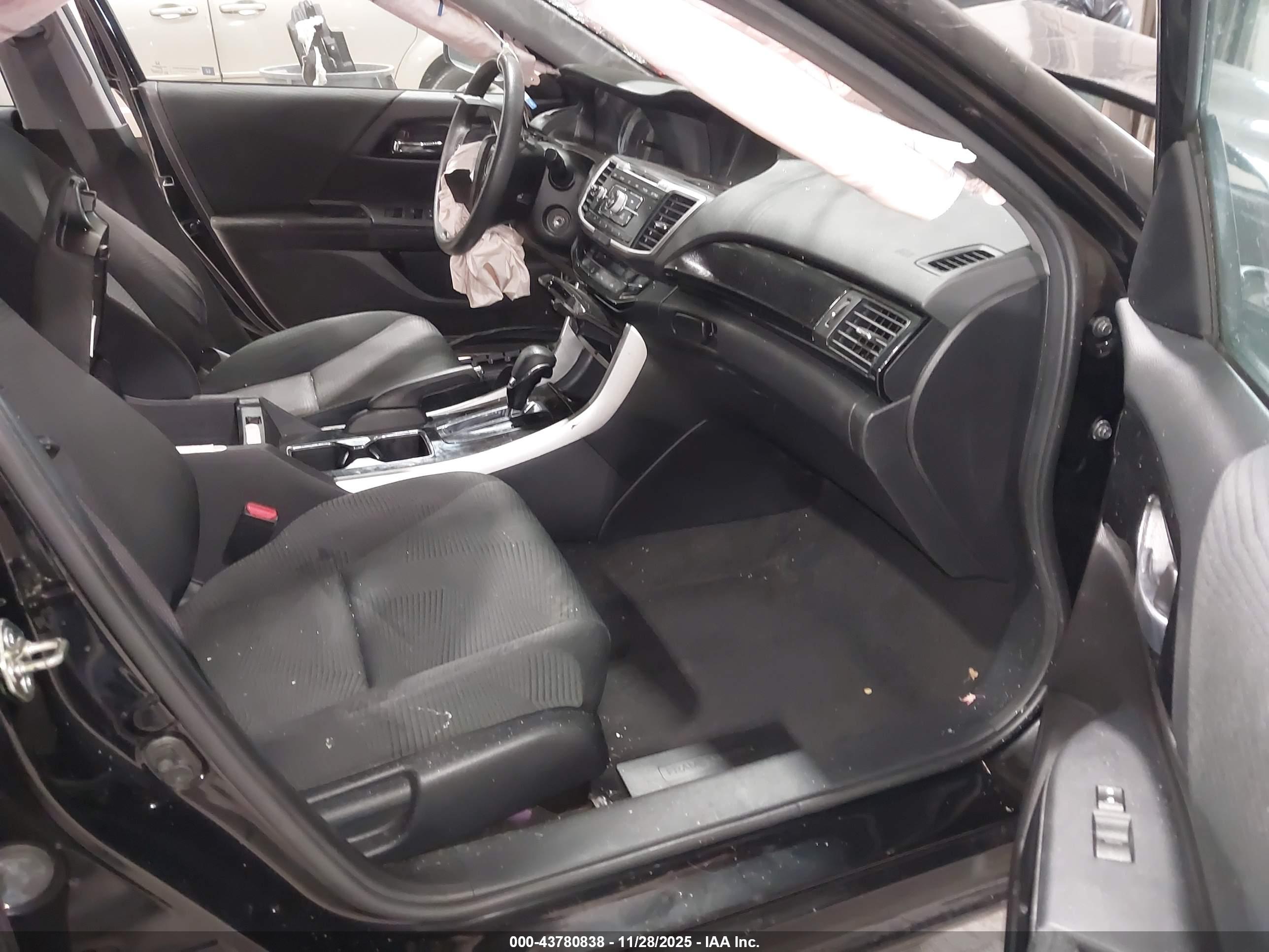 HONDA ACCORD image 5