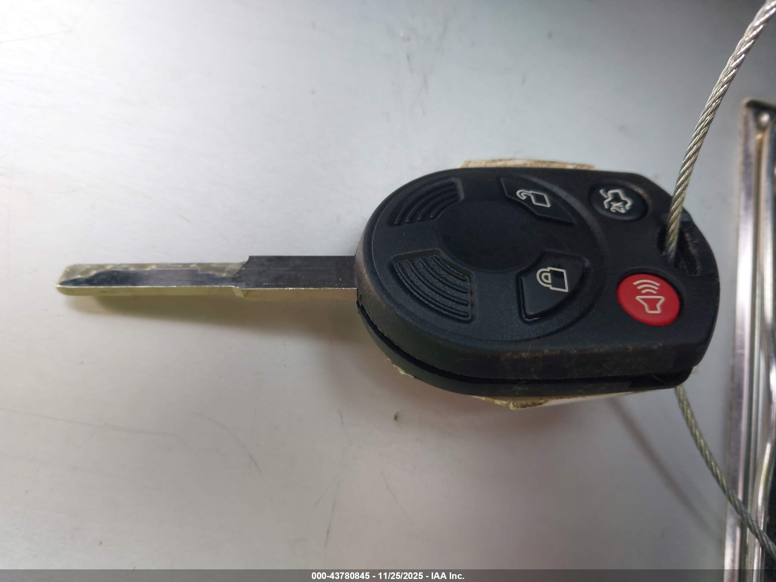 FORD FOCUS image 11