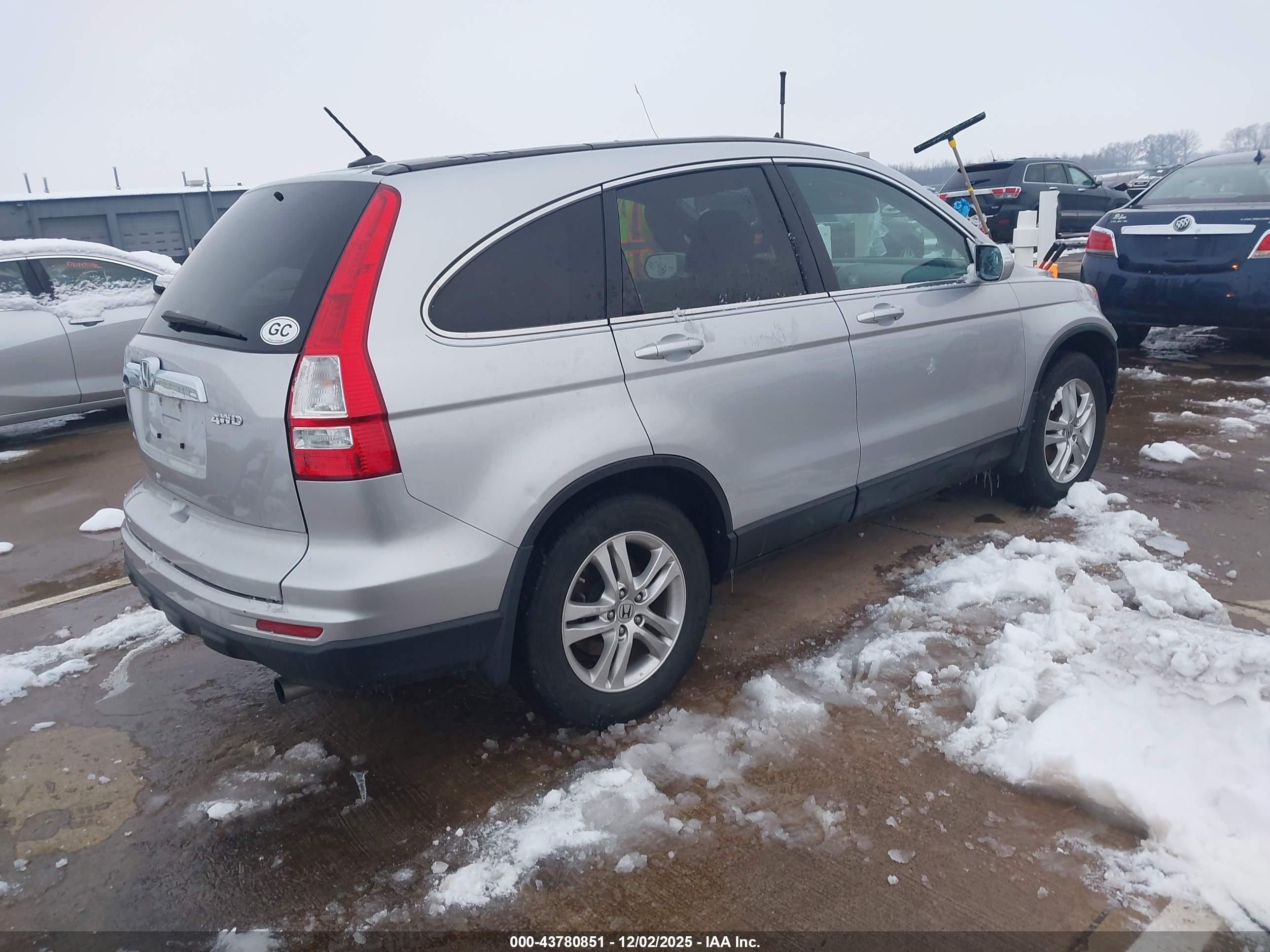 HONDA CR-V image 4