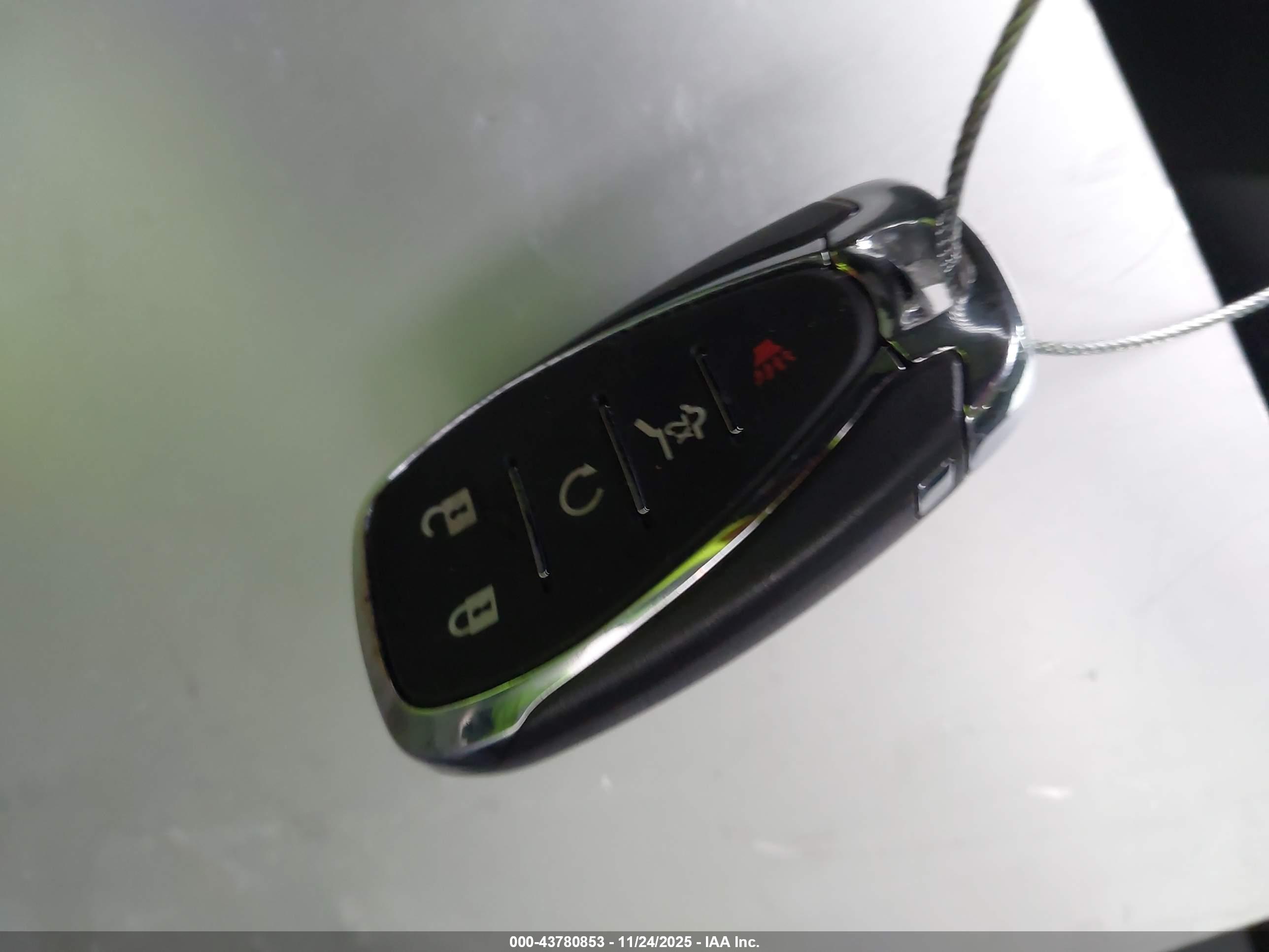 CHEVROLET BLAZER image 11