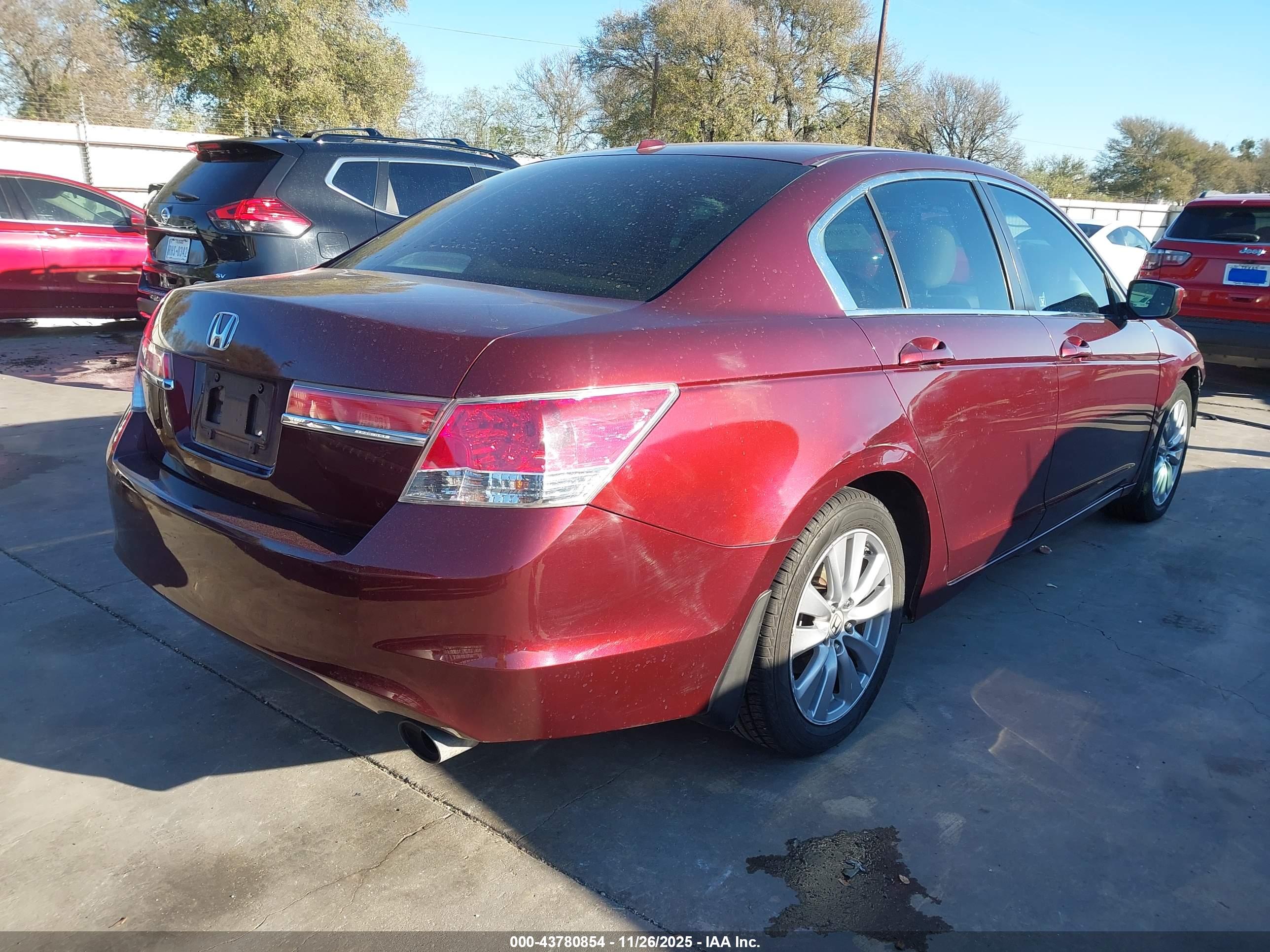HONDA ACCORD image 4