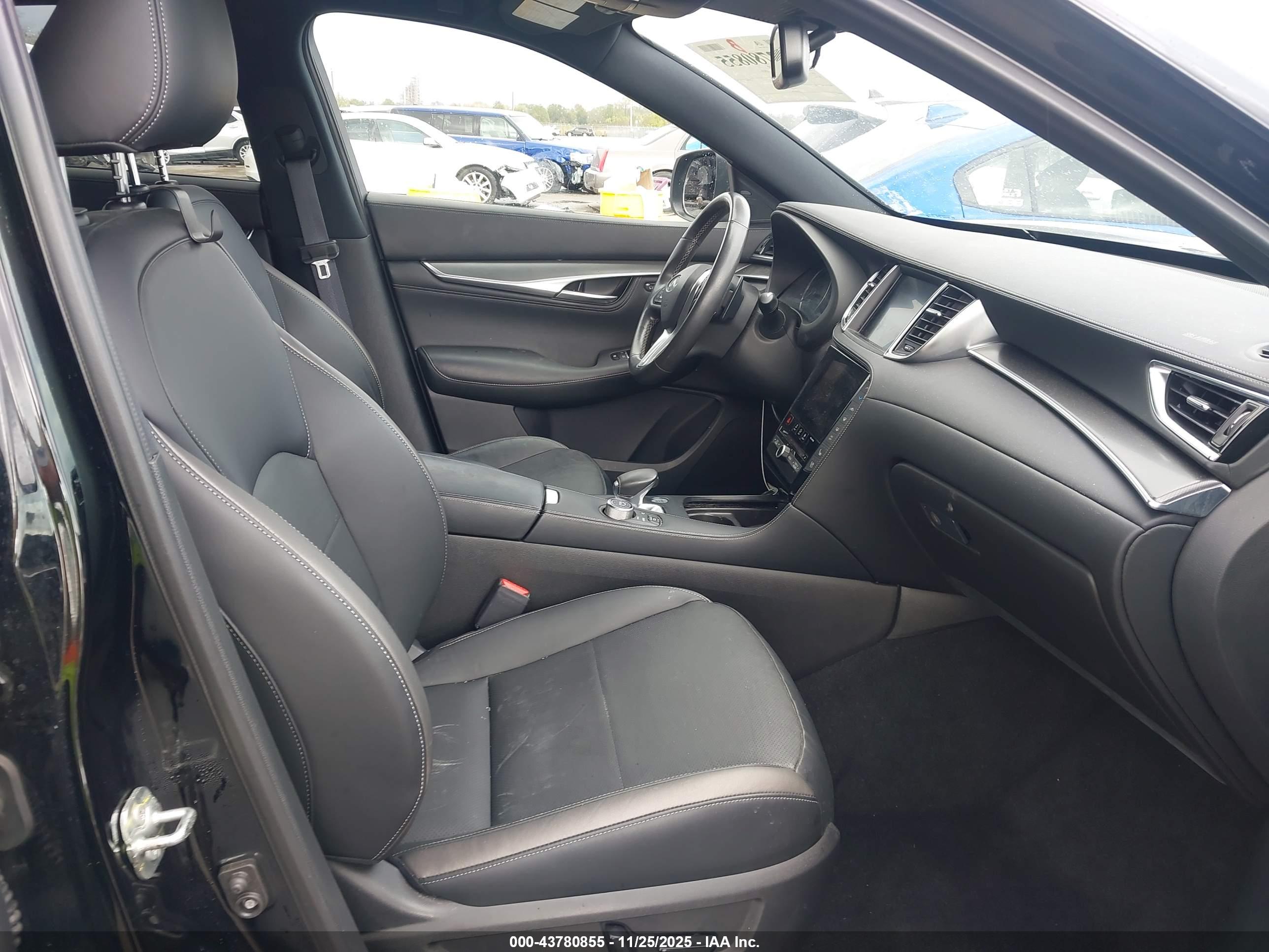 INFINITI QX55 image 5