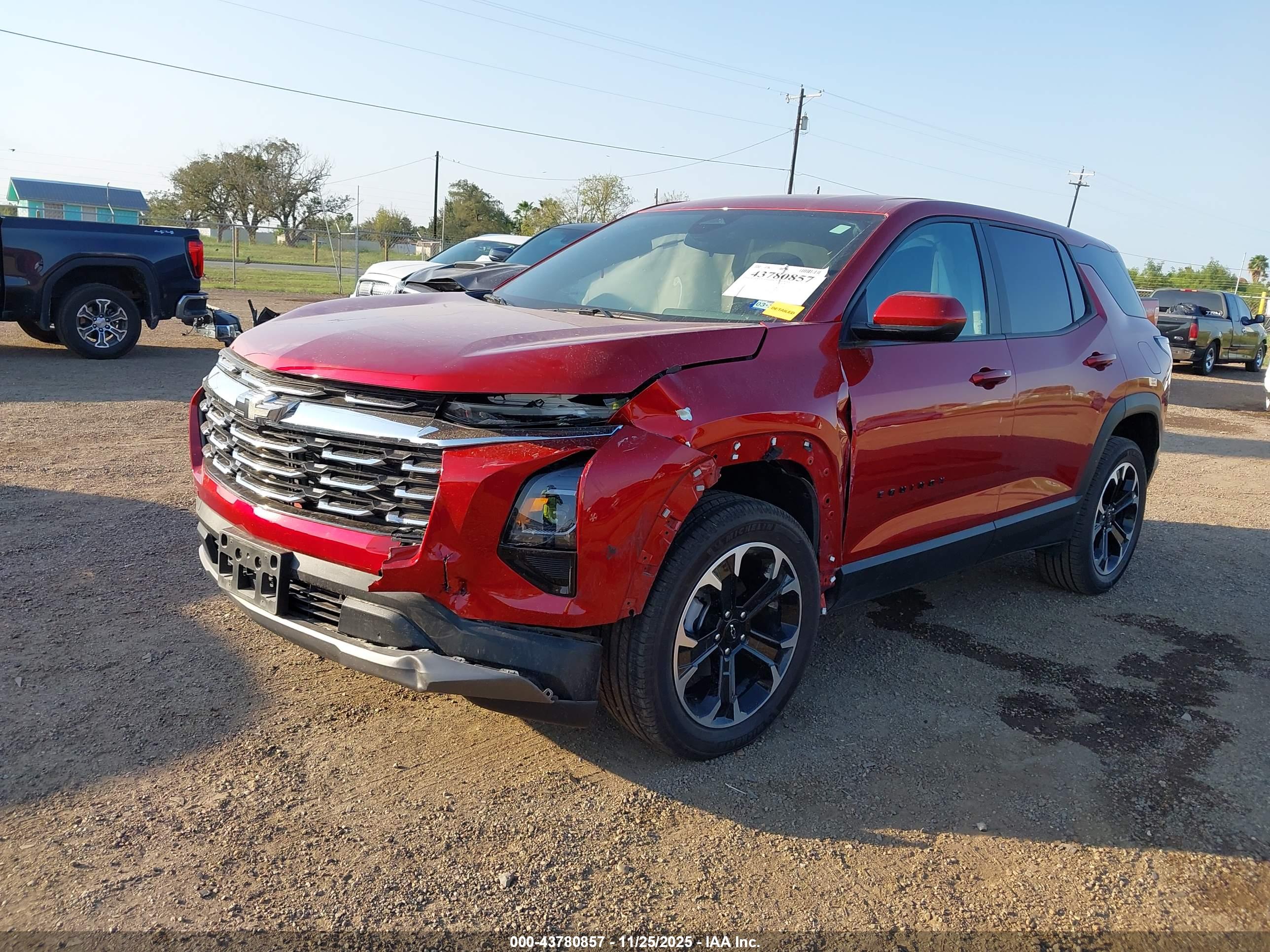 CHEVROLET EQUINOX image 2