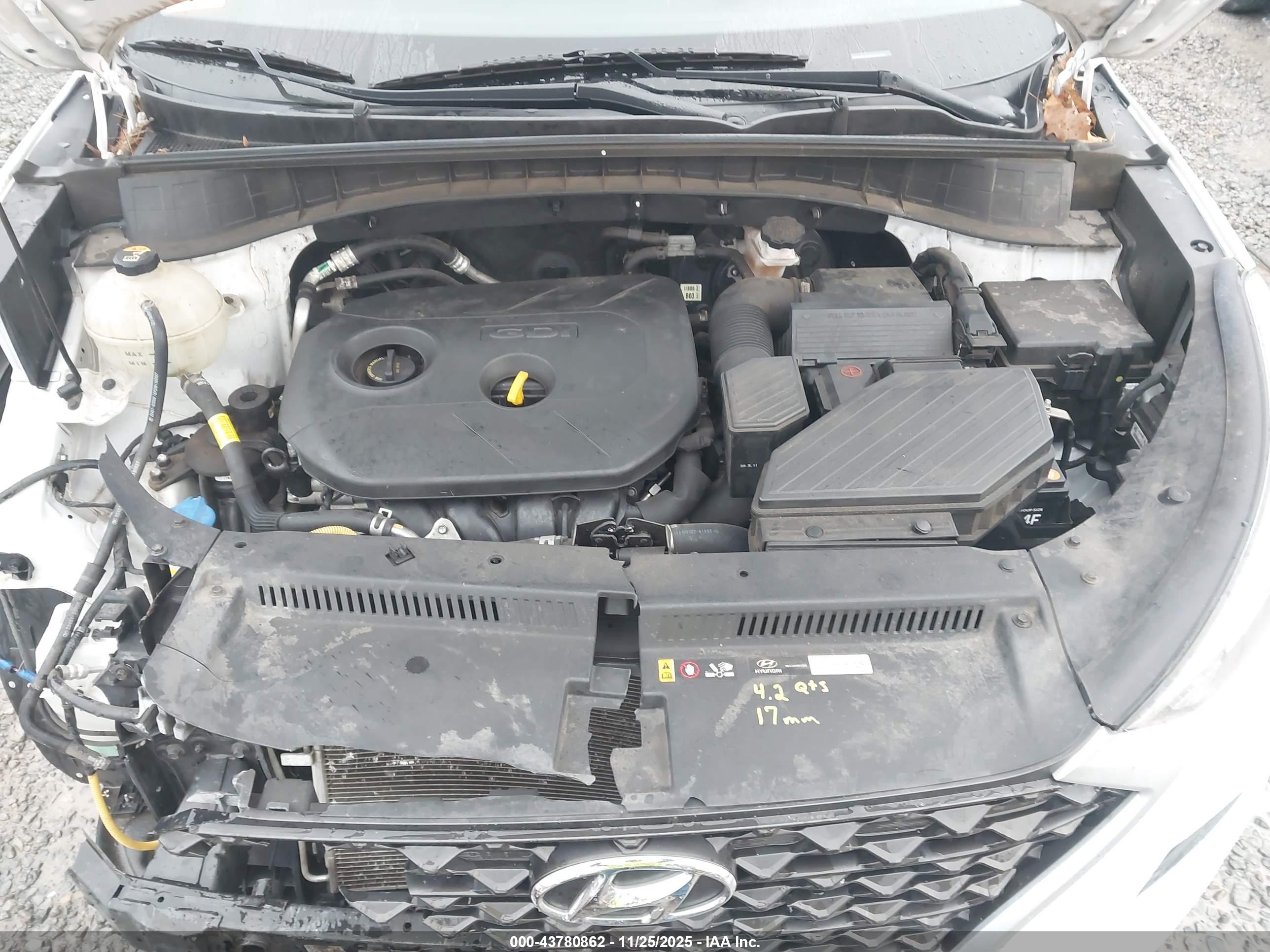 HYUNDAI TUCSON image 10